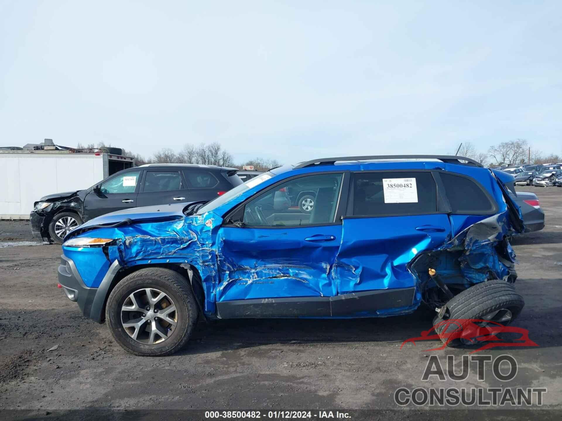 JEEP CHEROKEE 2018 - 1C4PJMBB2JD570013