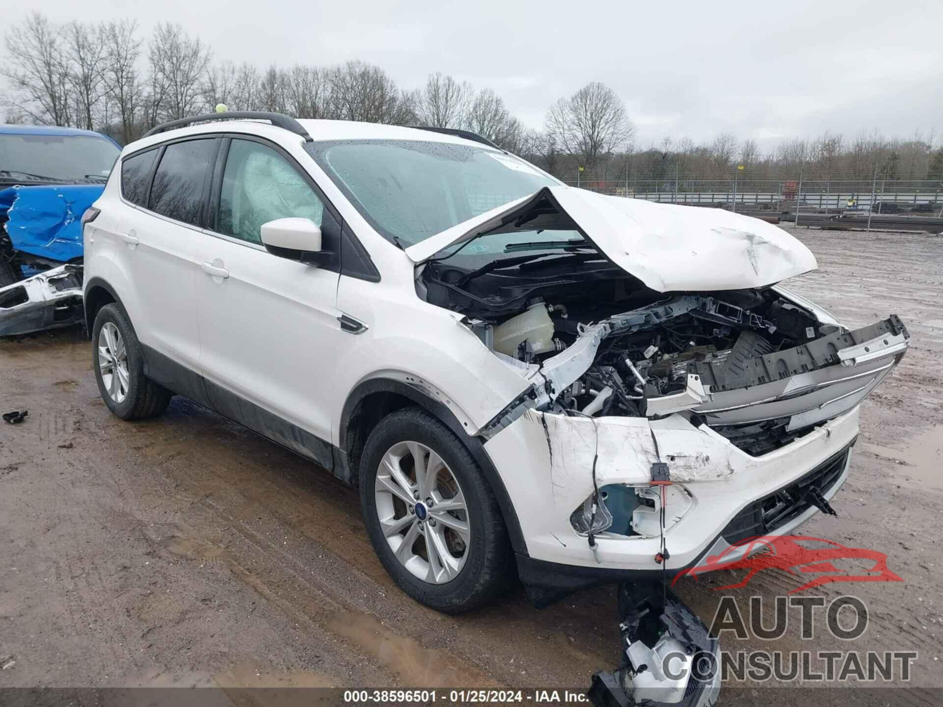 FORD ESCAPE 2018 - 1FMCU9GD7JUA20170