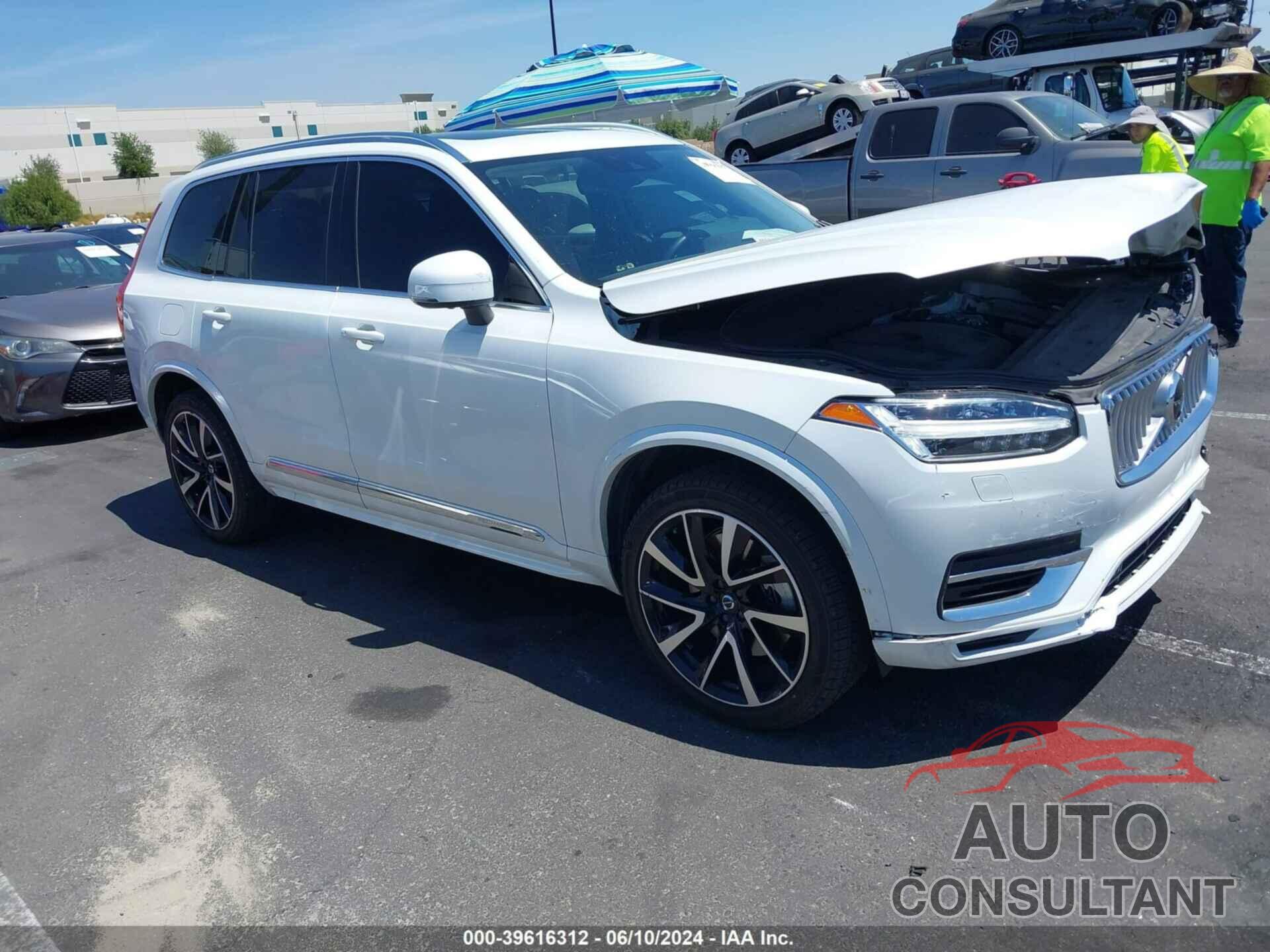 VOLVO XC90 RECHARGE PLUG-IN HYBRID 2021 - YV4BR0CK9M1731048