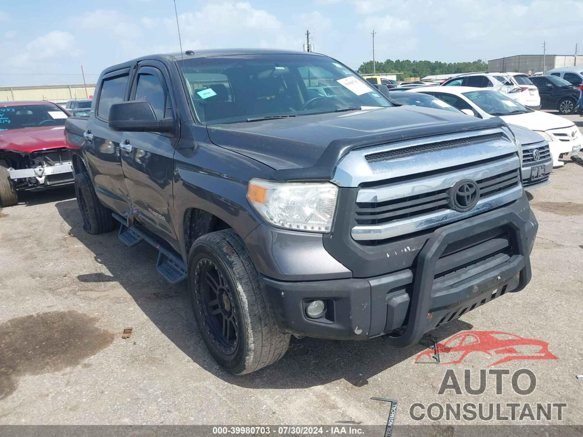 TOYOTA TUNDRA 2017 - 5TFEM5F15HX120466