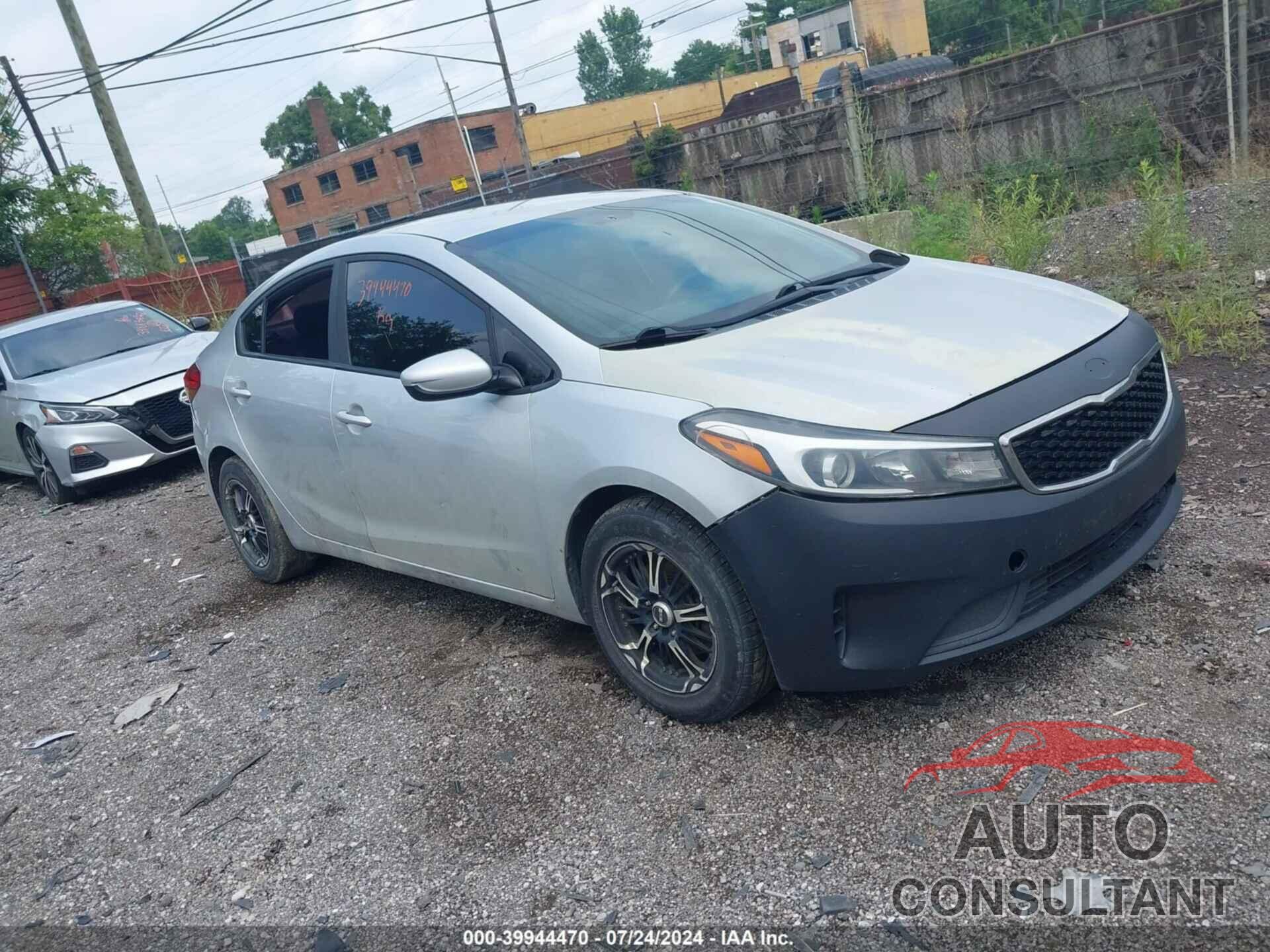 KIA FORTE 2017 - 3KPFL4A79HE068756