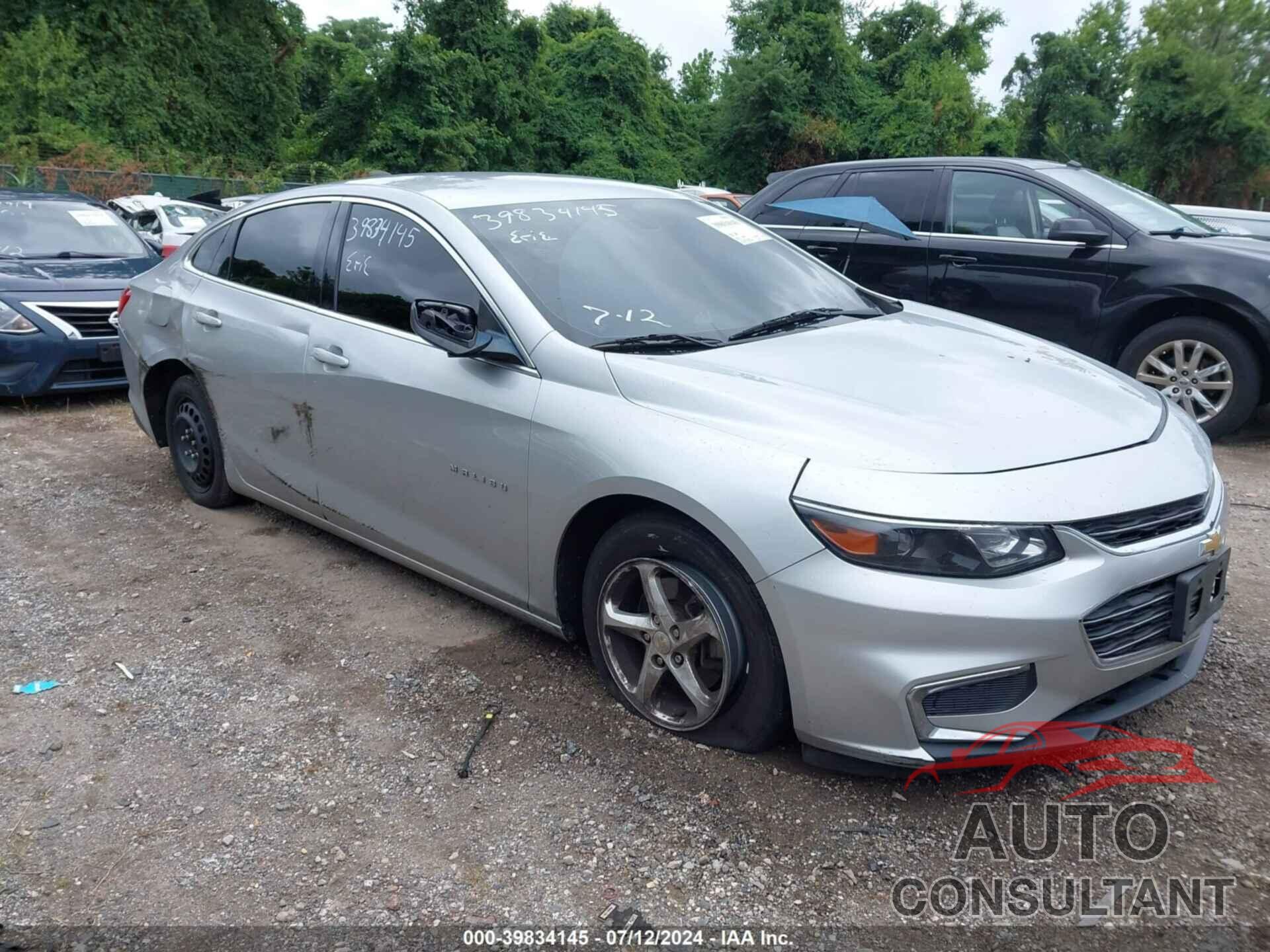 CHEVROLET MALIBU 2018 - 1G1ZB5ST2JF165190