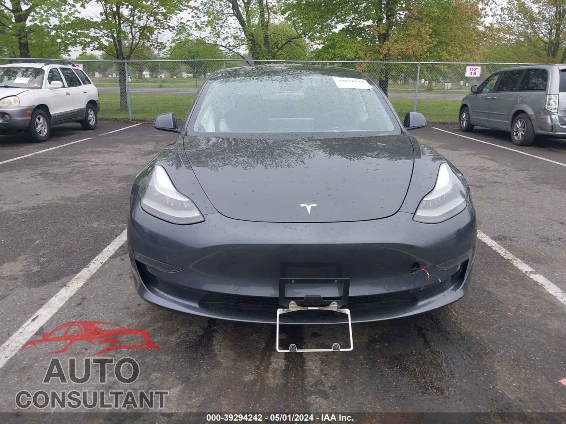TESLA MODEL 3 2021 - 5YJ3E1EA5MF047005