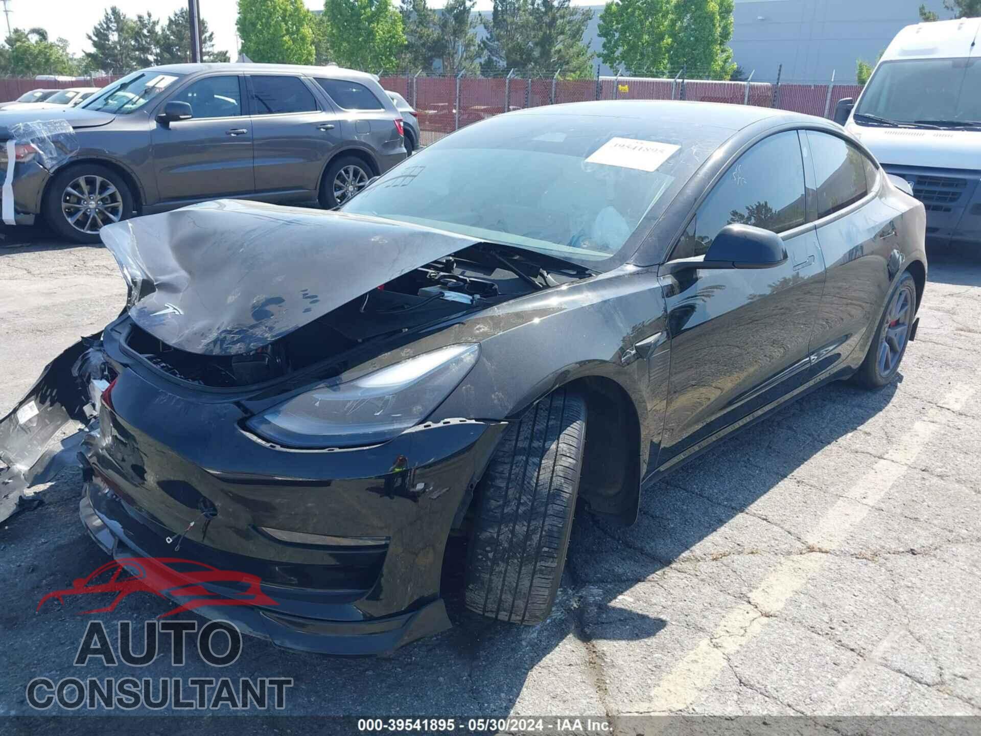 TESLA MODEL 3 2023 - 5YJ3E1EA0PF638573