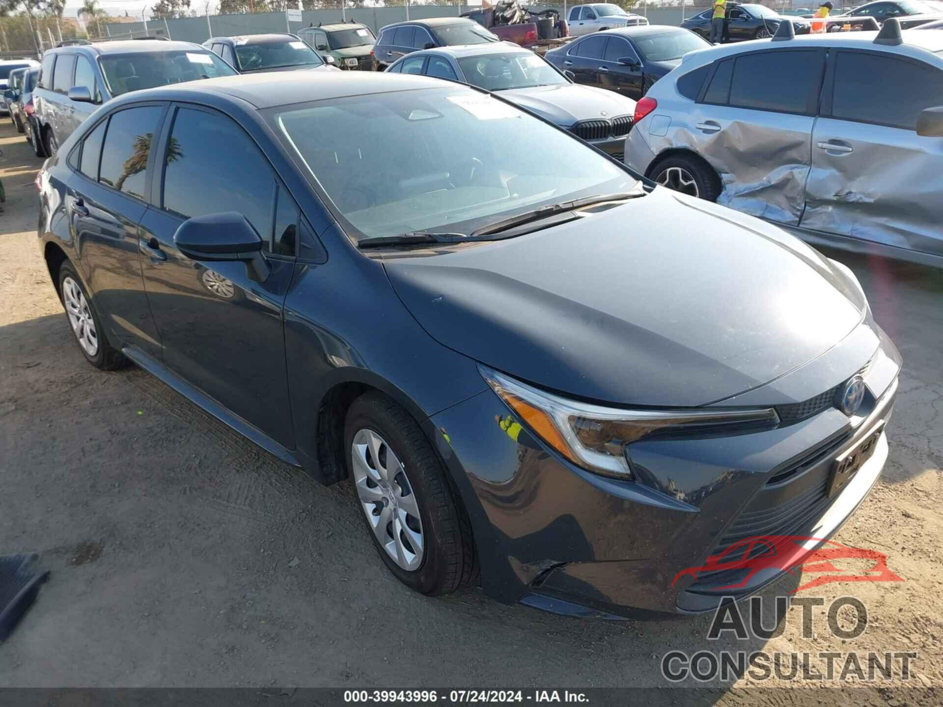 TOYOTA COROLLA 2023 - JTDBCMFE1P3009017