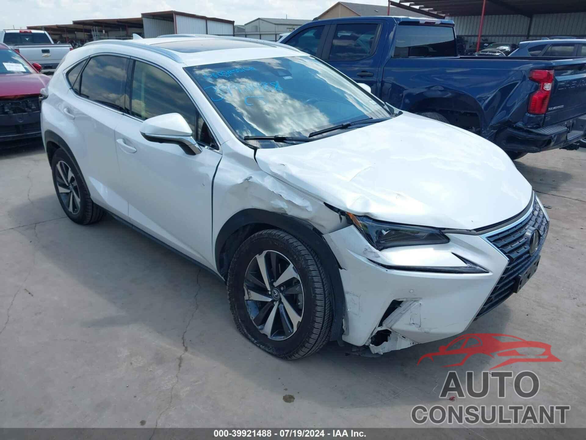 LEXUS NX 300 2020 - JTJGARBZ2L5008570