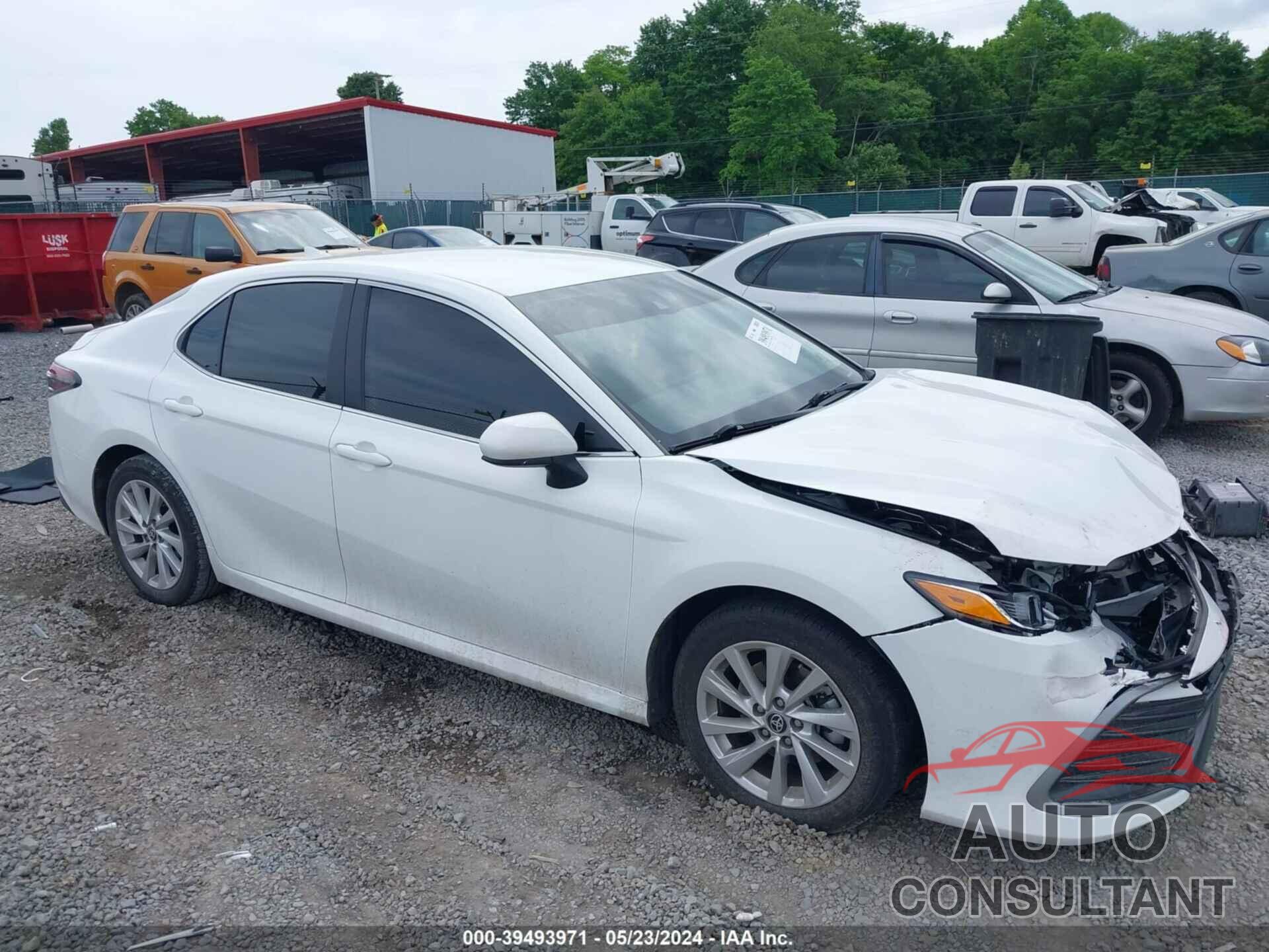 TOYOTA CAMRY 2023 - 4T1C11AK5PU139068