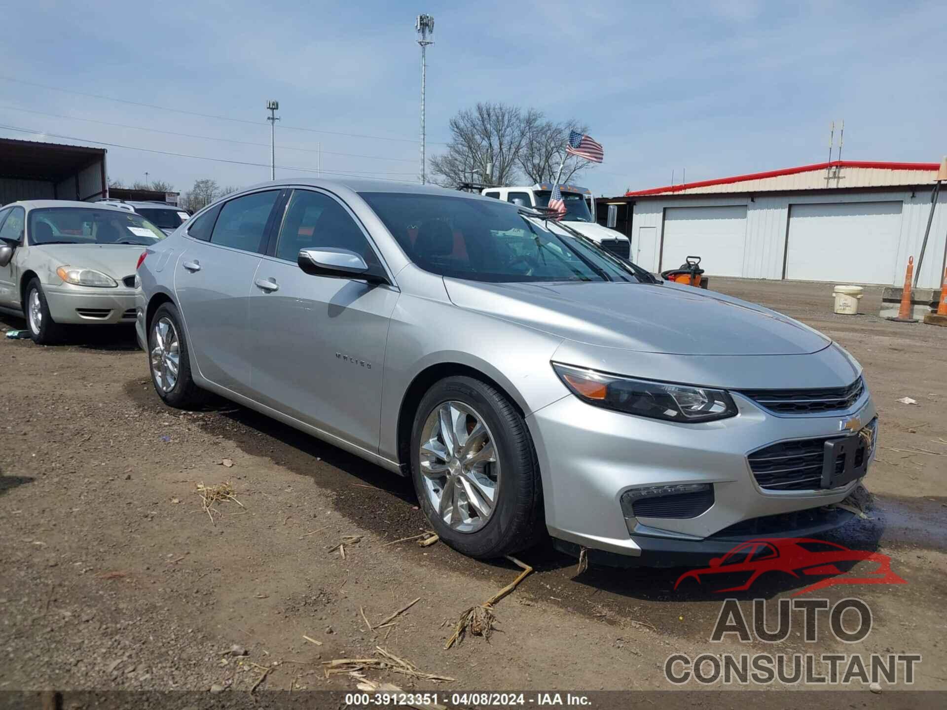 CHEVROLET MALIBU 2016 - 1G1ZE5ST4GF242688