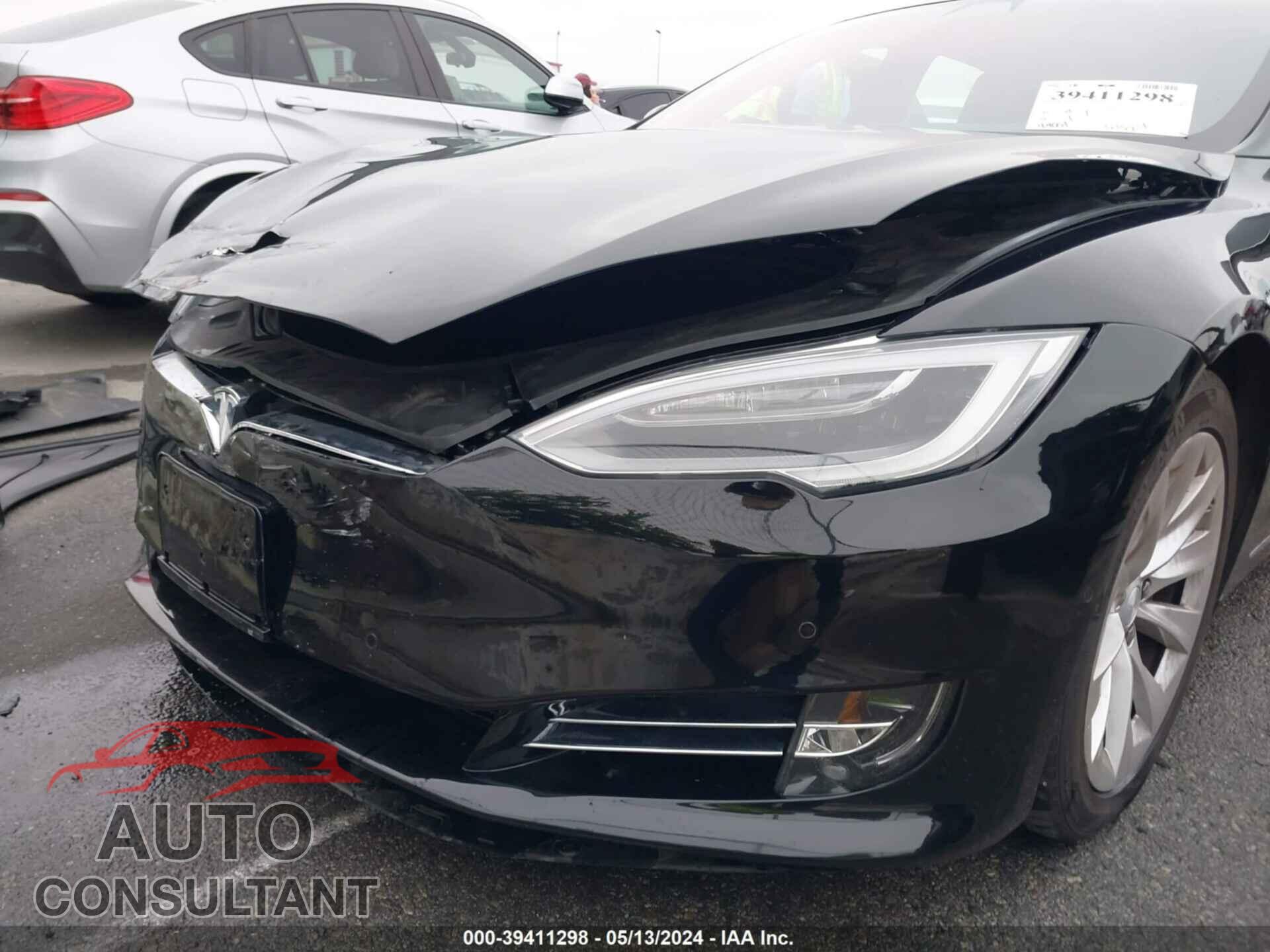 TESLA MODEL S 2018 - 5YJSA1E20JF290748