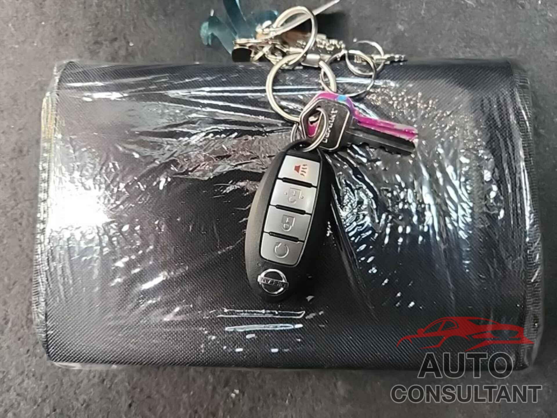 NISSAN MURANO 2020 - 5N1AZ2AJ9LN149281
