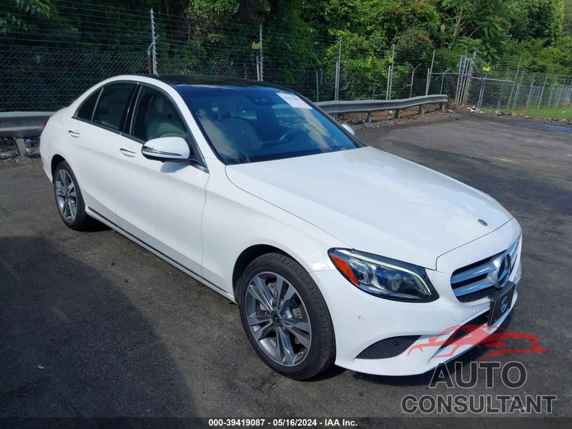 MERCEDES-BENZ C 300 2019 - WDDWF8EB1KR515191