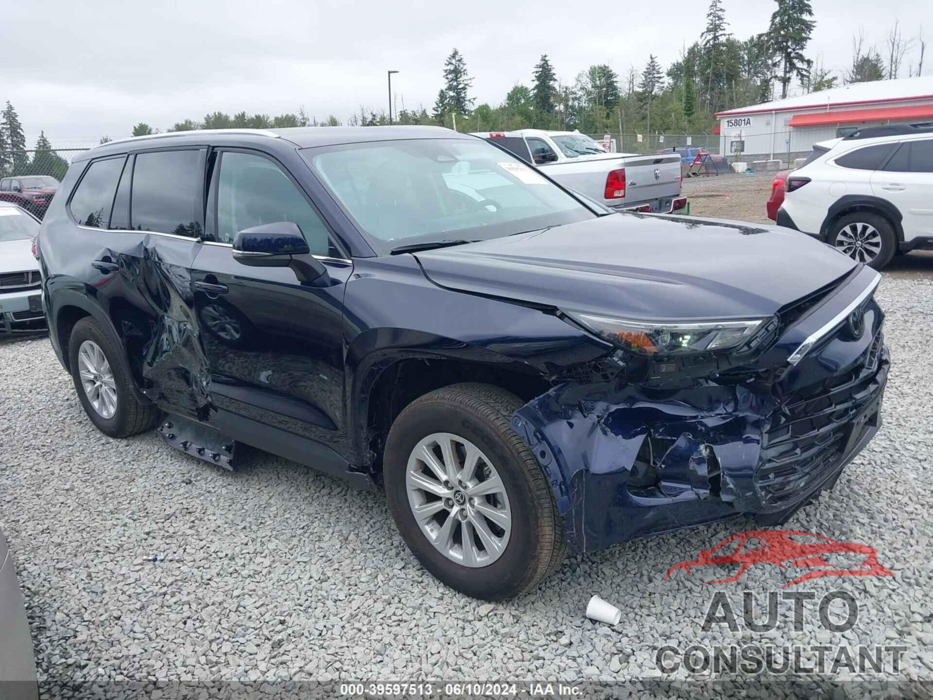 TOYOTA GRAND HIGHLANDER 2024 - 5TDAAAB52RS018624