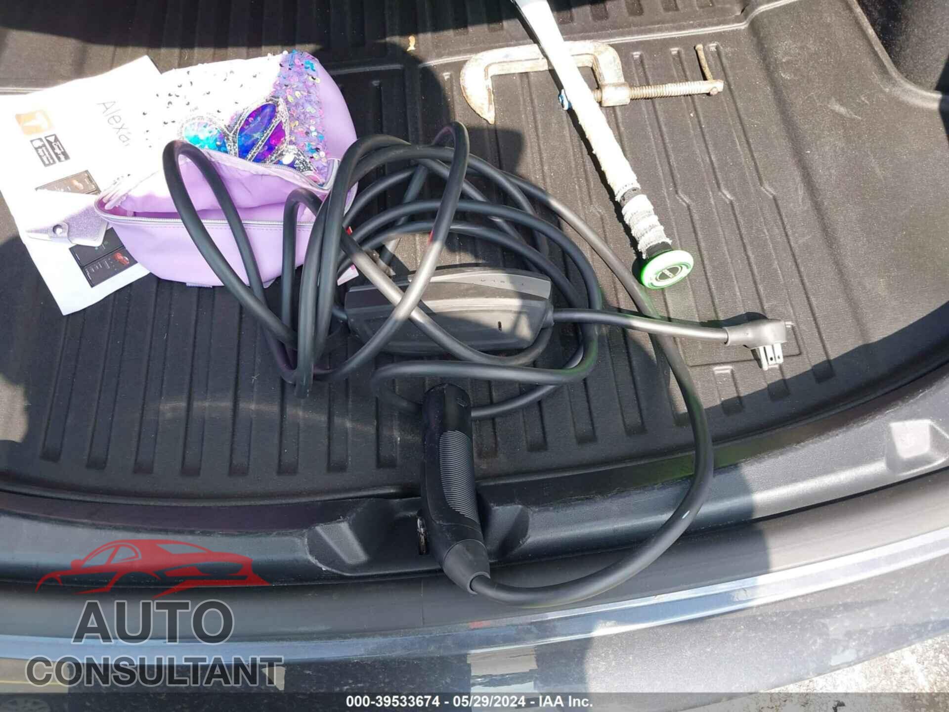 TESLA MODEL 3 2018 - 5YJ3E1EA2JF005161