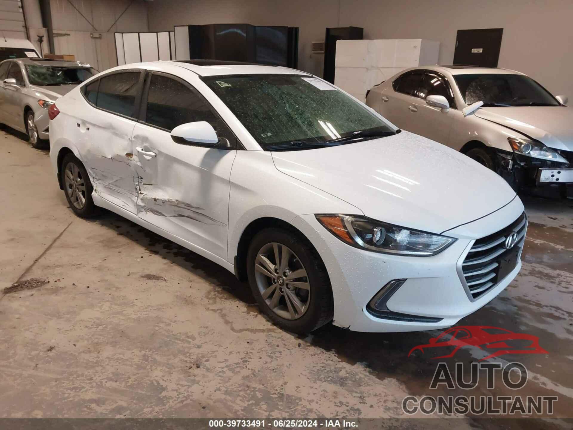 HYUNDAI ELANTRA 2018 - 5NPD84LF0JH389566