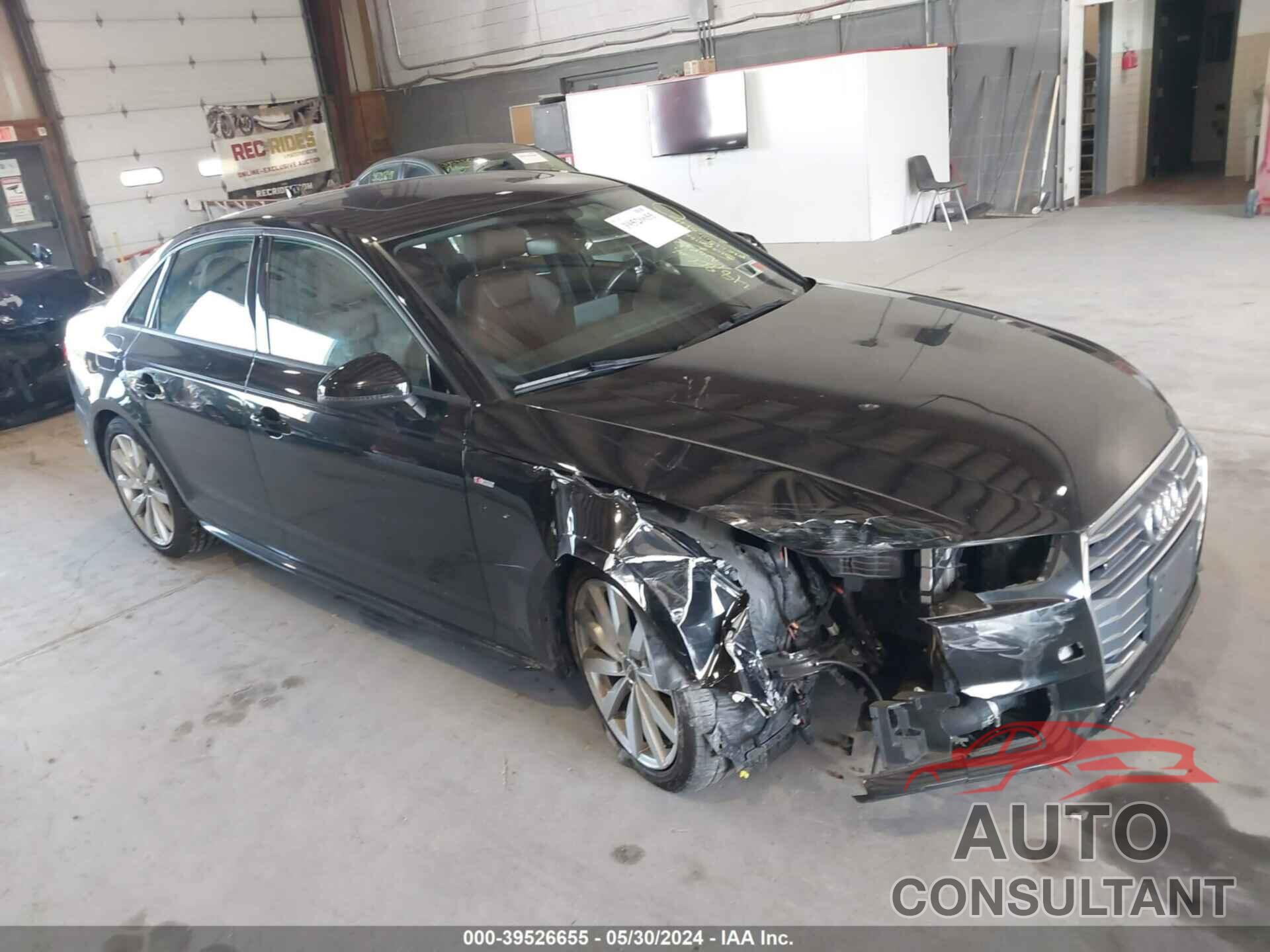 AUDI A4 2018 - WAUNNAF49JA012194