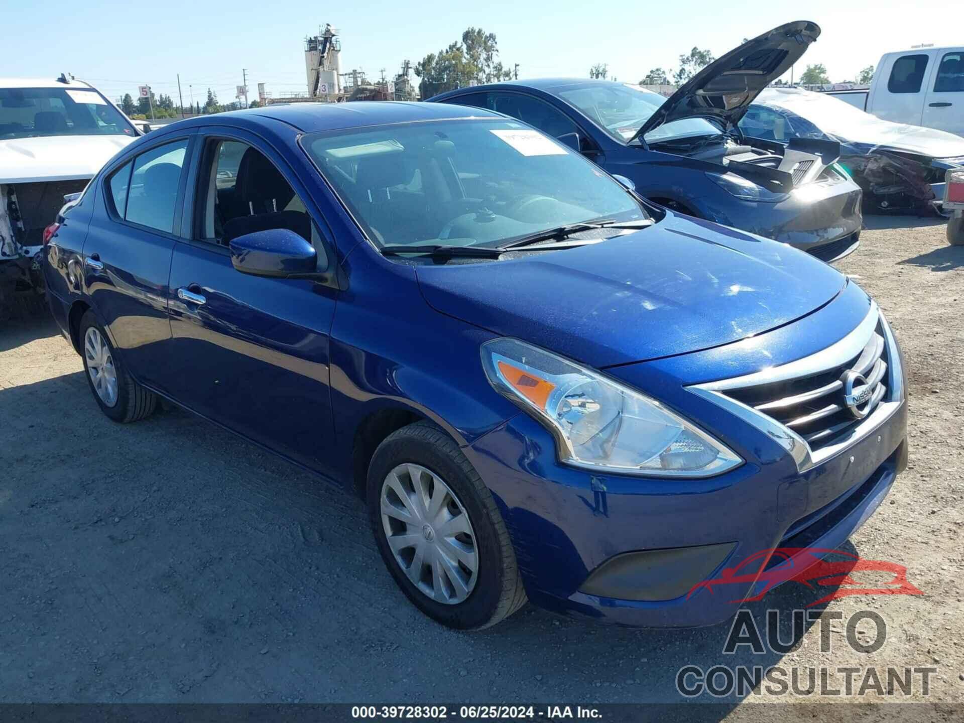 NISSAN VERSA 2018 - 3N1CN7AP9JL827084