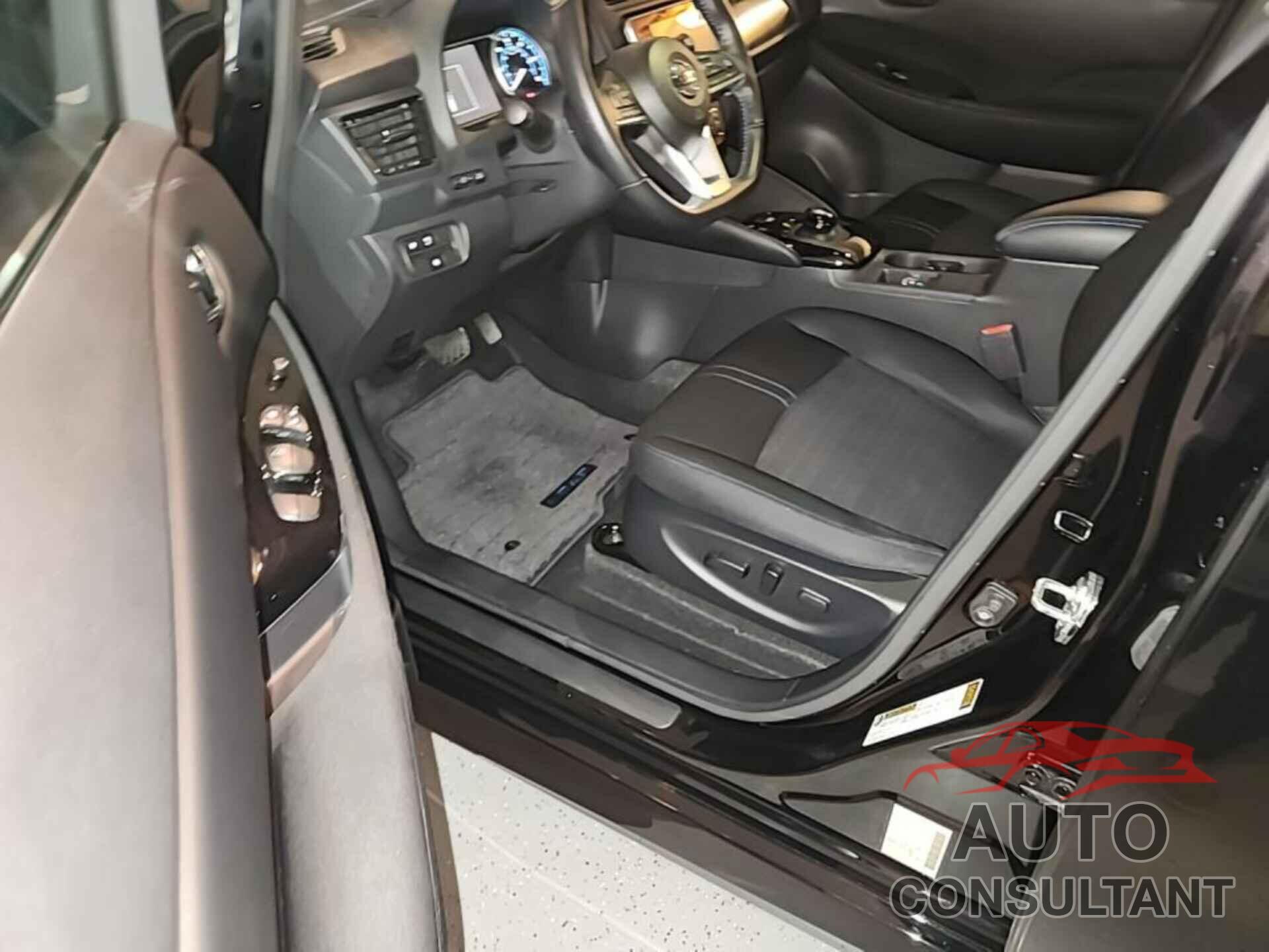 NISSAN LEAF 2020 - 1N4AZ1CP2LC307672