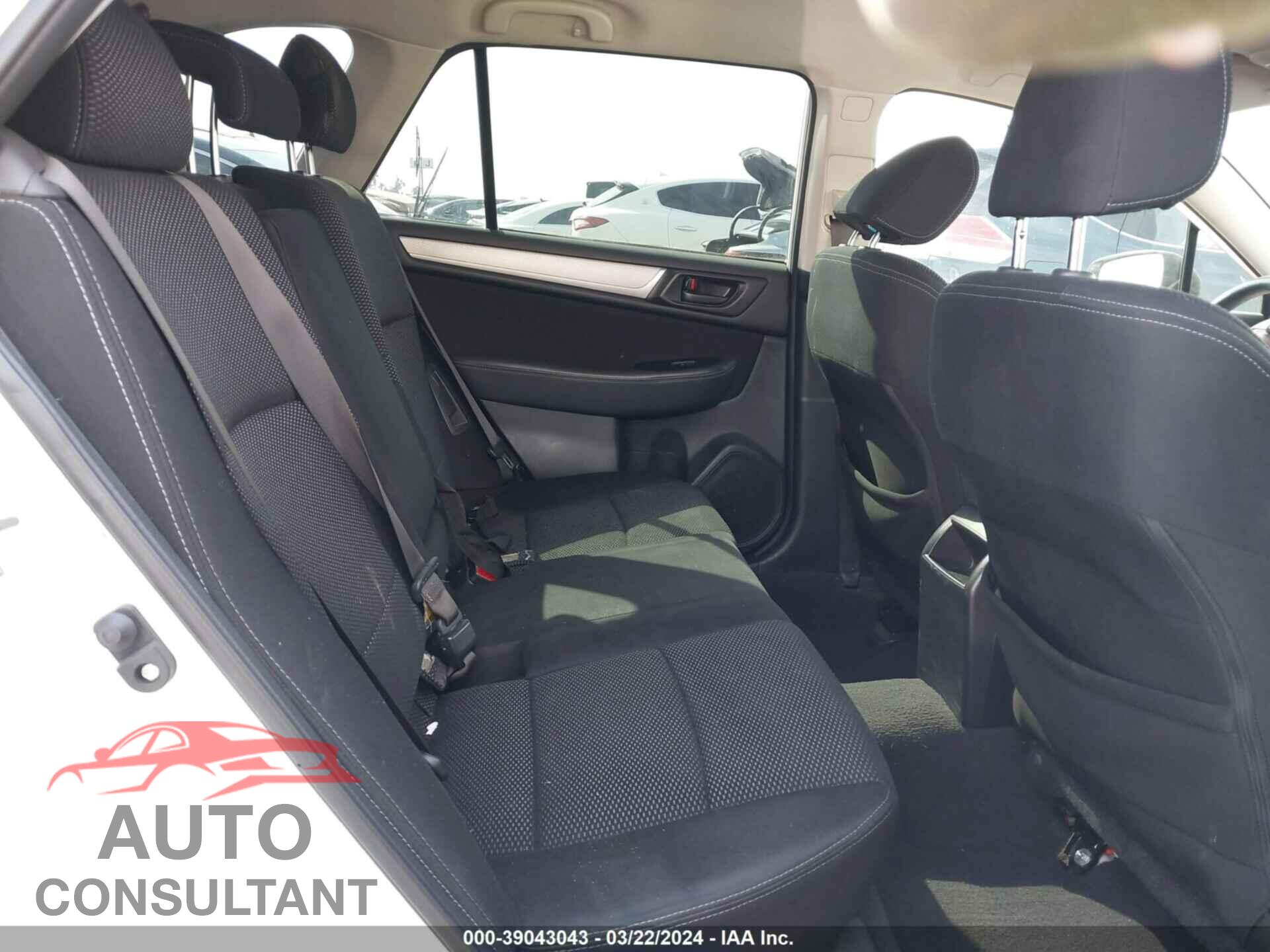 SUBARU OUTBACK 2018 - 4S4BSAAC2J3293851