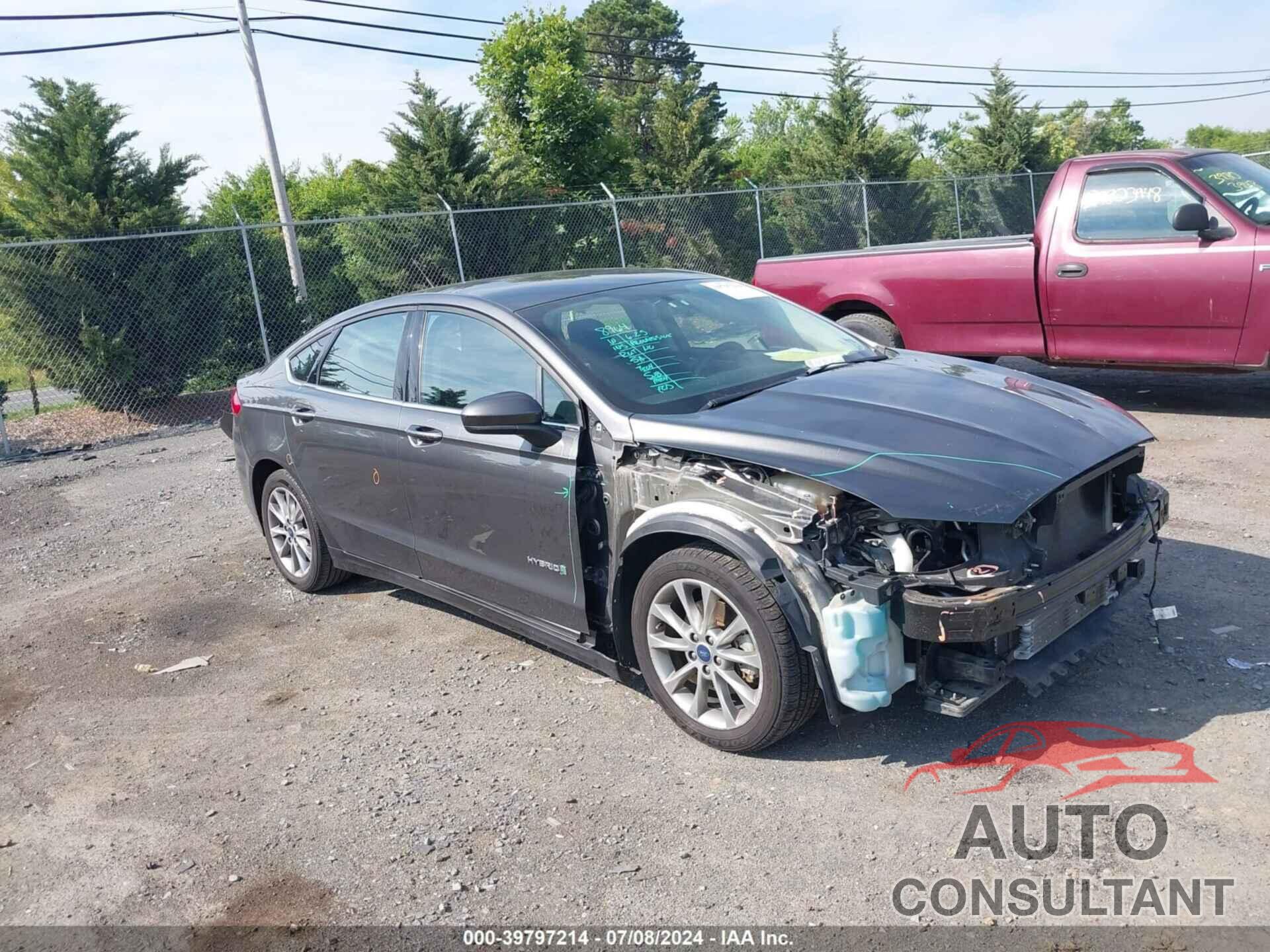 FORD FUSION HYBRID 2017 - 3FA6P0LUXHR374265