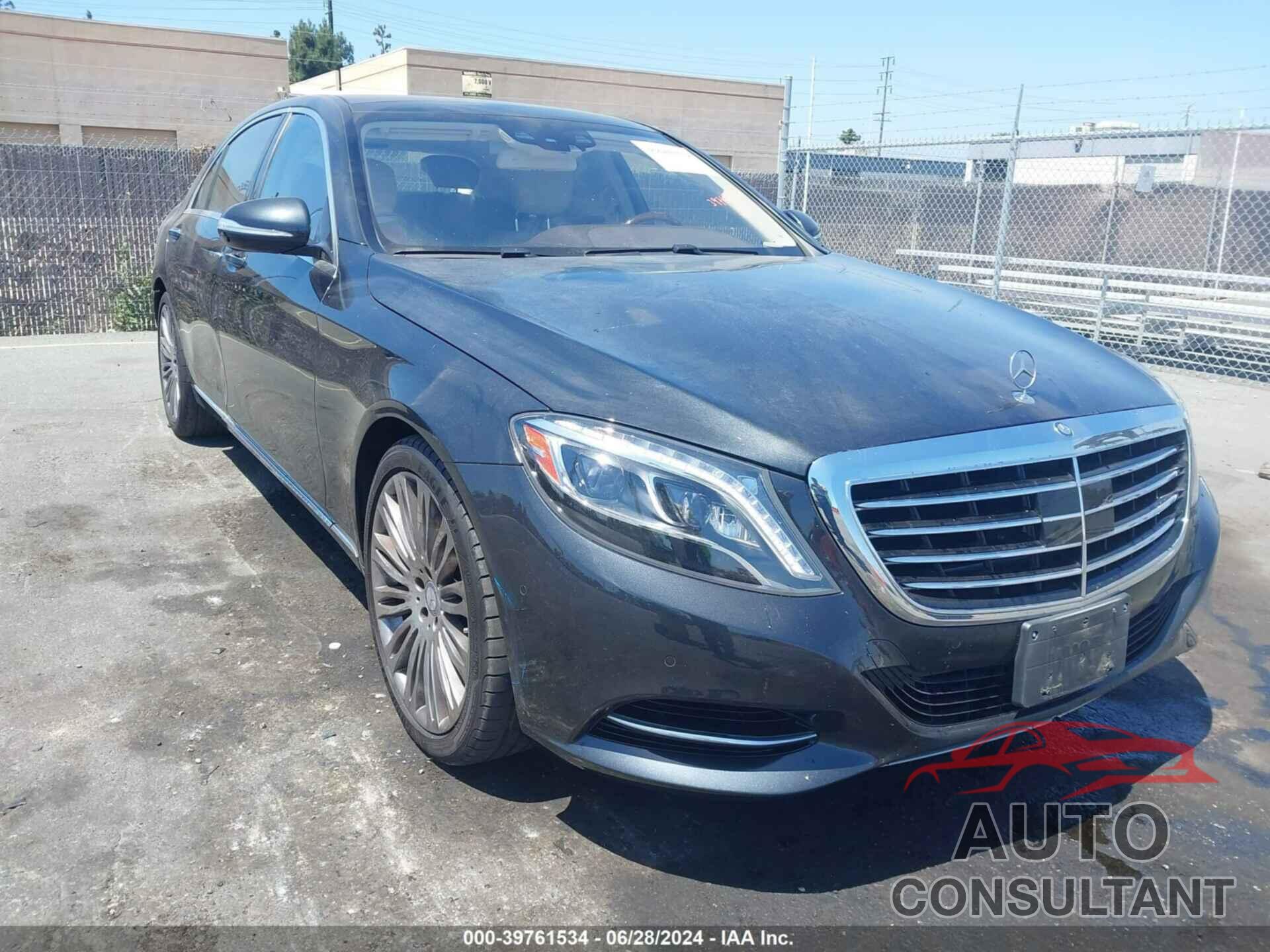 MERCEDES-BENZ S 550 2017 - WDDUG8CB4HA304386