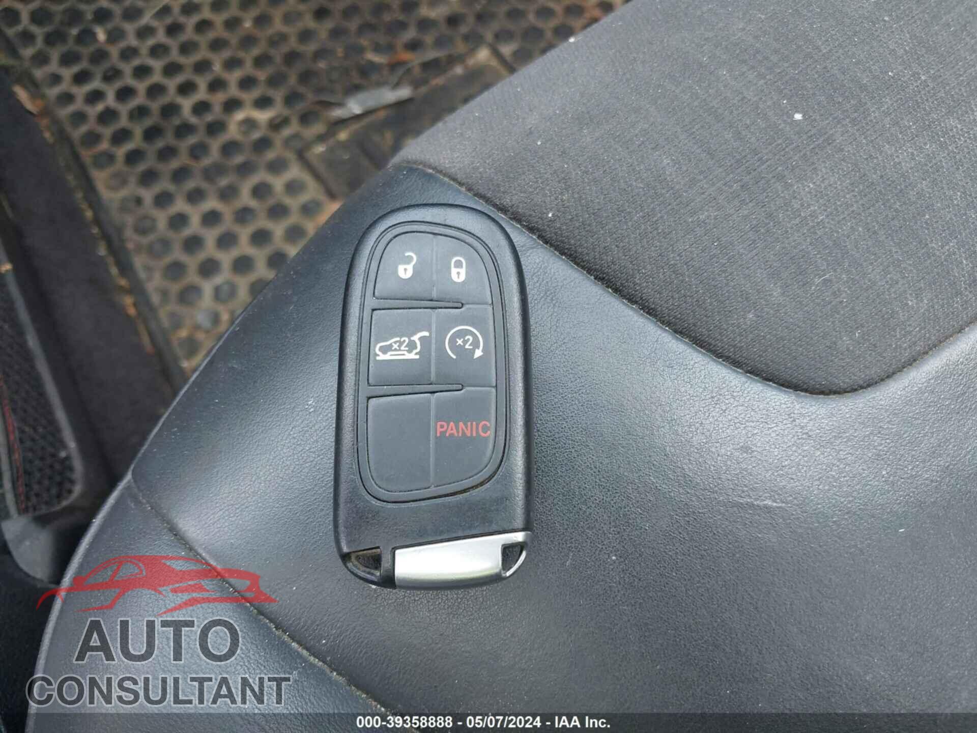 JEEP CHEROKEE 2016 - 1C4PJMBS9GW213988