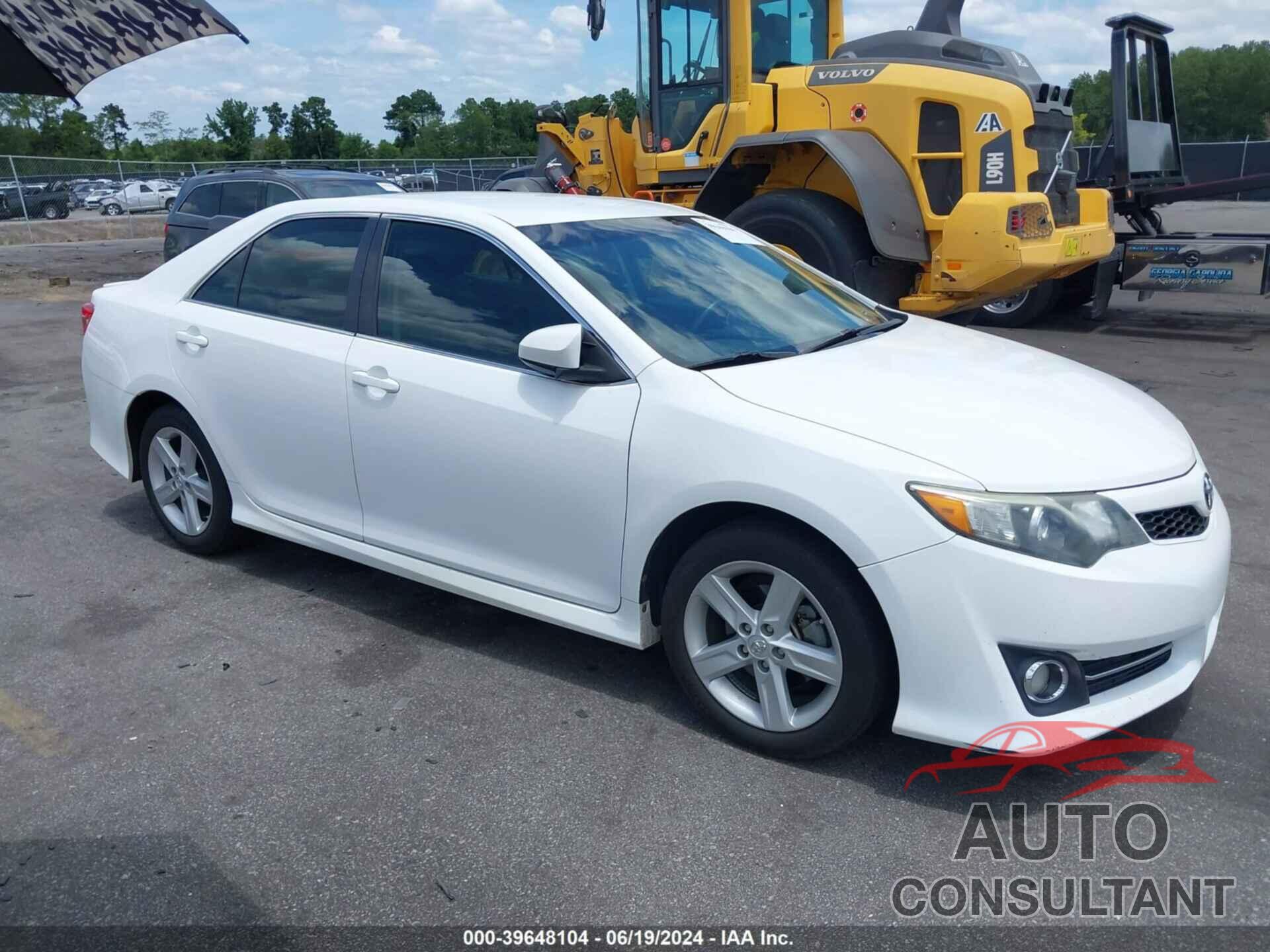 TOYOTA CAMRY 2013 - 4T1BF1FK1DU294573