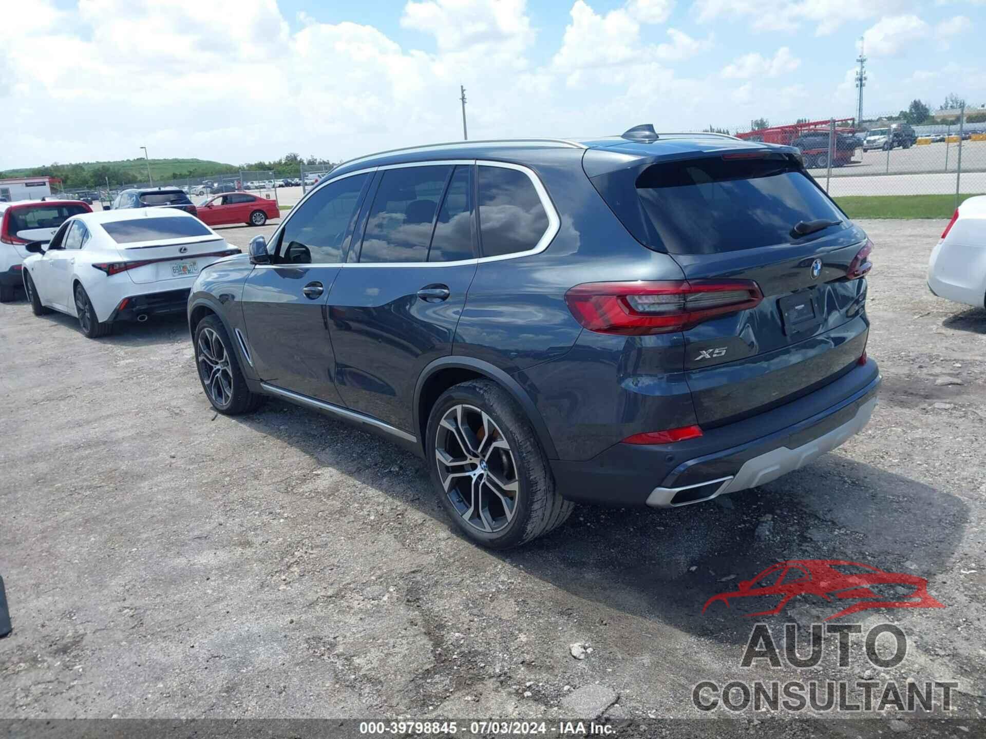 BMW X5 2022 - 5UXCR4C04N9K27277