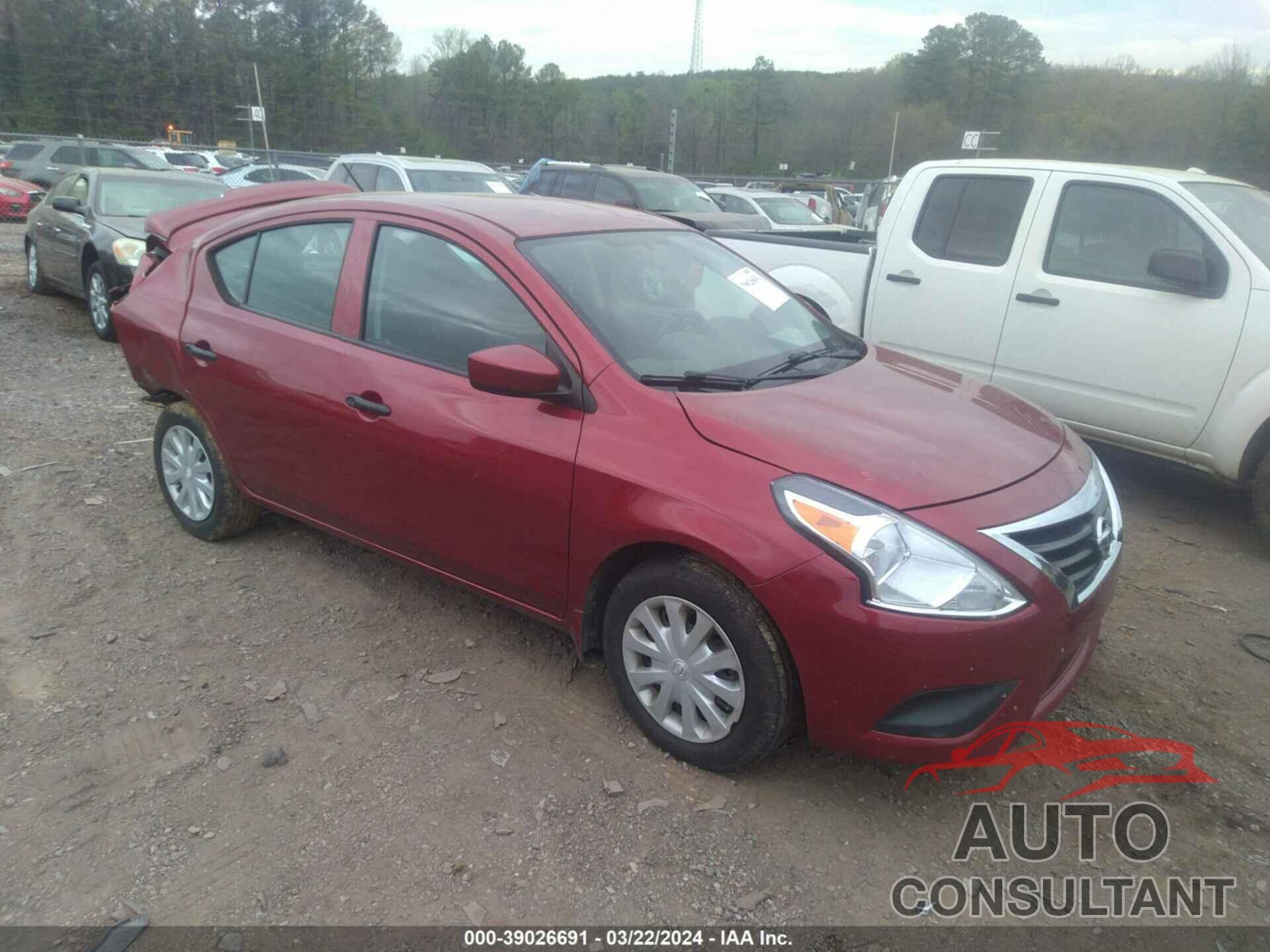 NISSAN VERSA 2018 - 3N1CN7APXJL806339