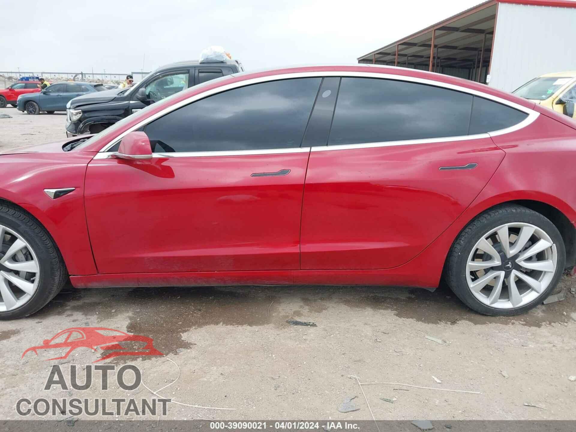 TESLA MODEL 3 2019 - 5YJ3E1EA4KF331917