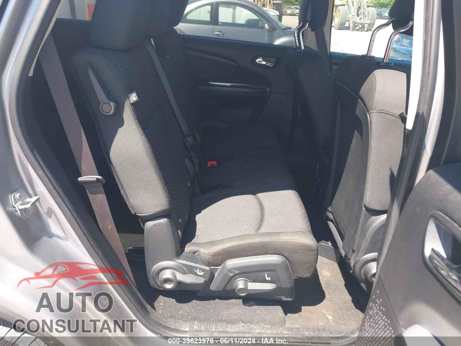 DODGE JOURNEY 2017 - 3C4PDCBG3HT536860