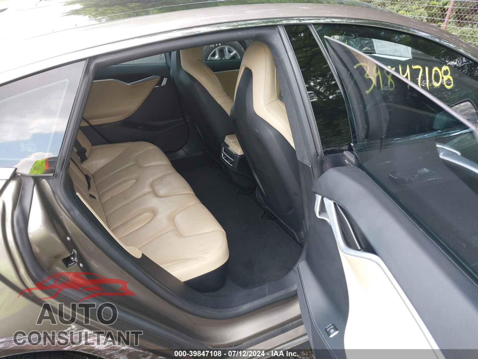 TESLA MODEL S 2016 - 5YJSA1E27GF133887
