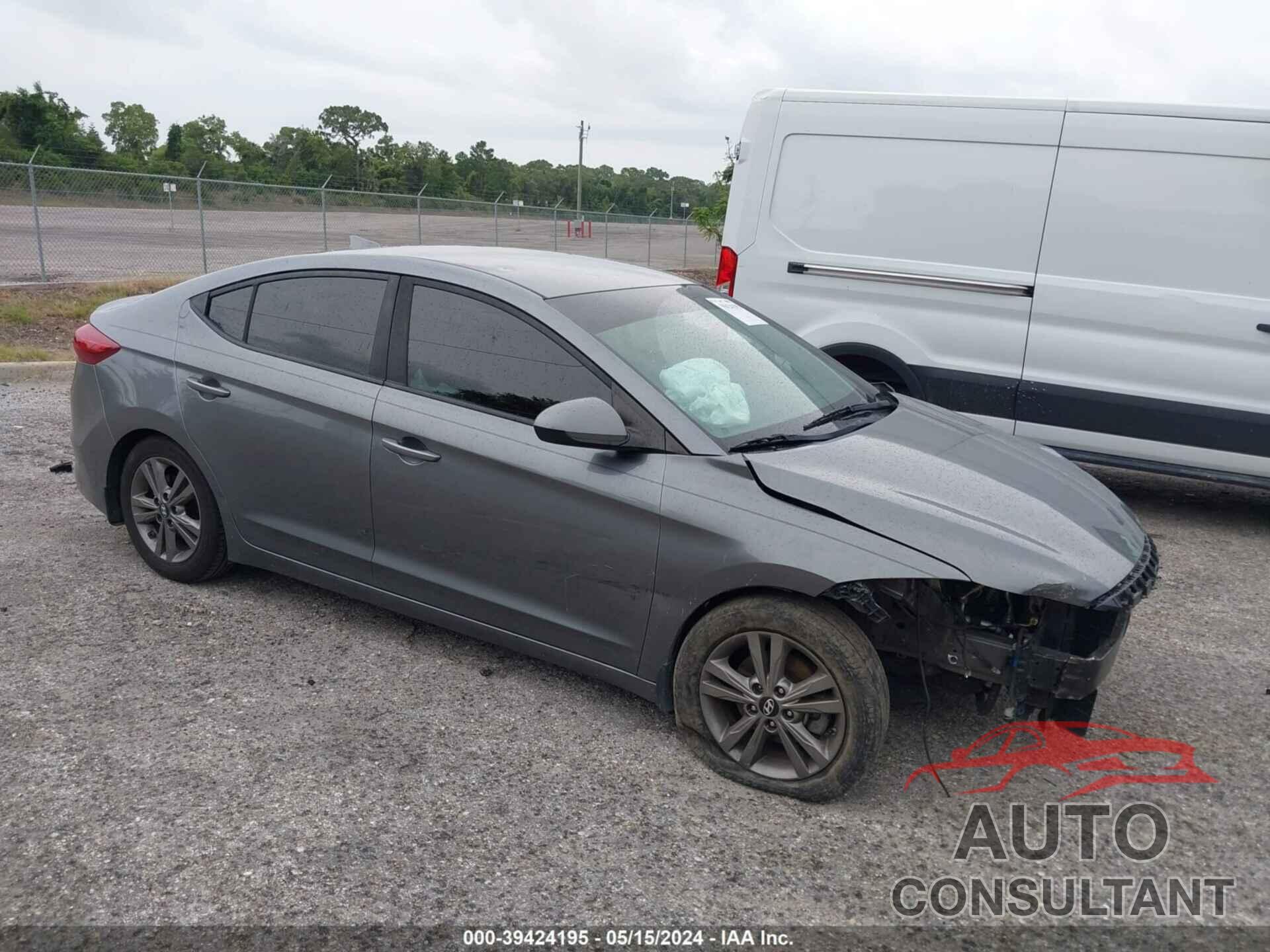 HYUNDAI ELANTRA 2018 - 5NPD84LF7JH383859