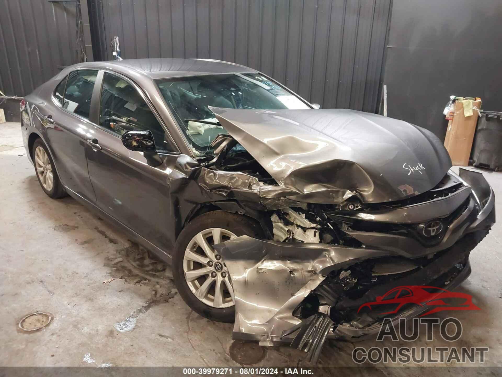 TOYOTA CAMRY 2019 - 4T1B11HK2KU831850