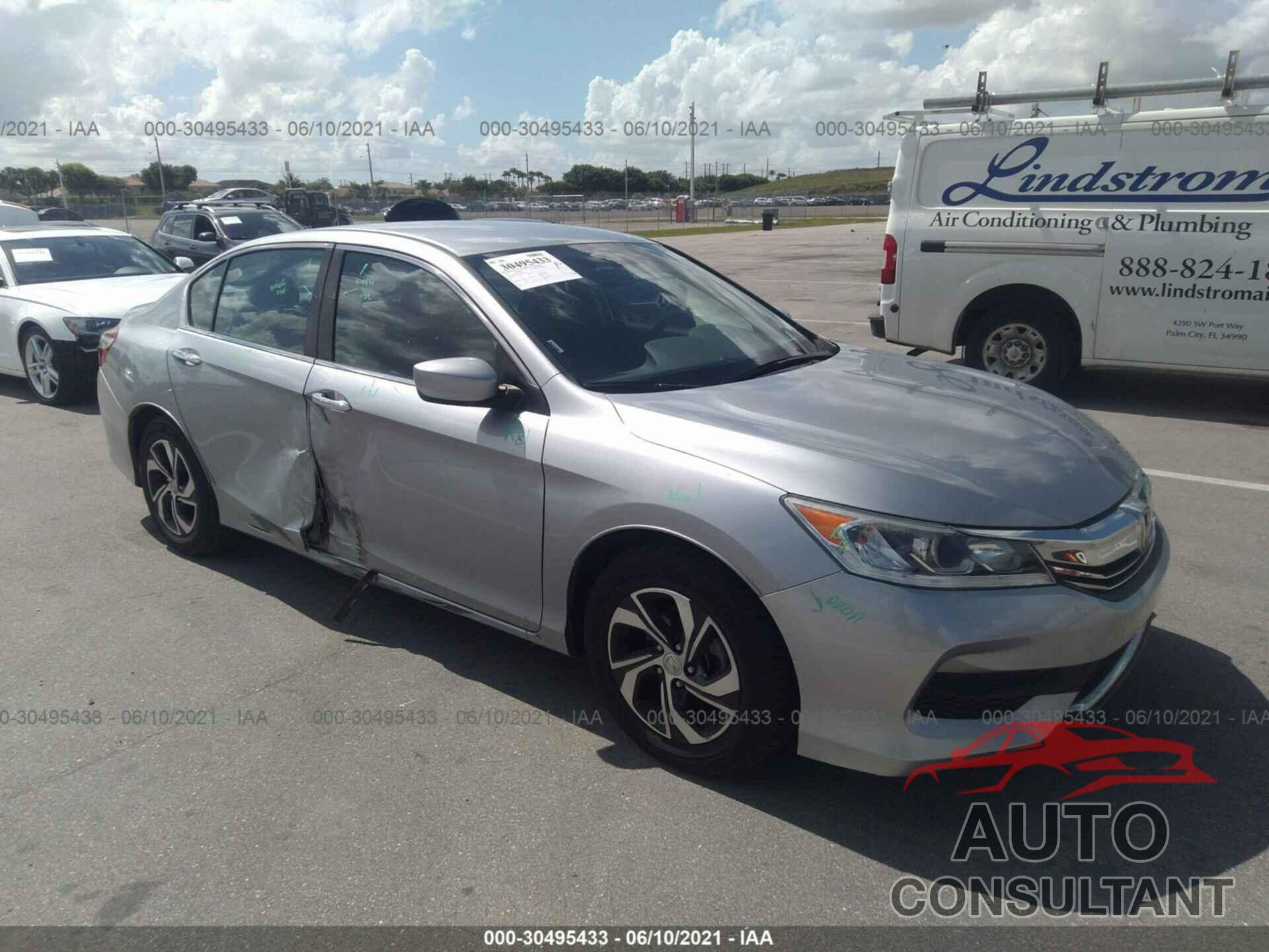 HONDA ACCORD SEDAN 2017 - 1HGCR2F38HA005082