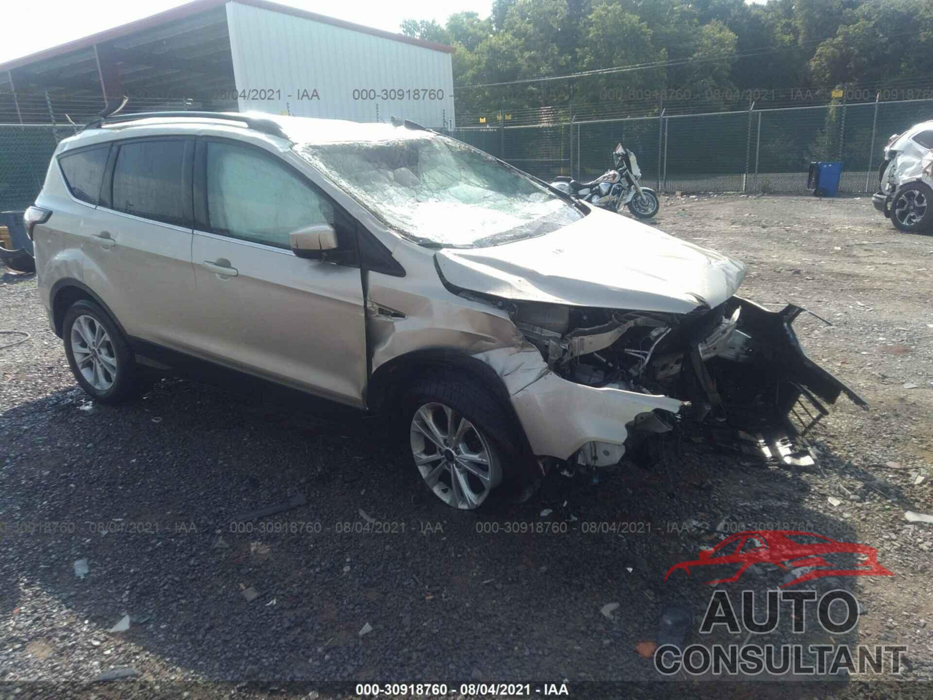 FORD ESCAPE 2017 - 1FMCU9GD8HUB77166