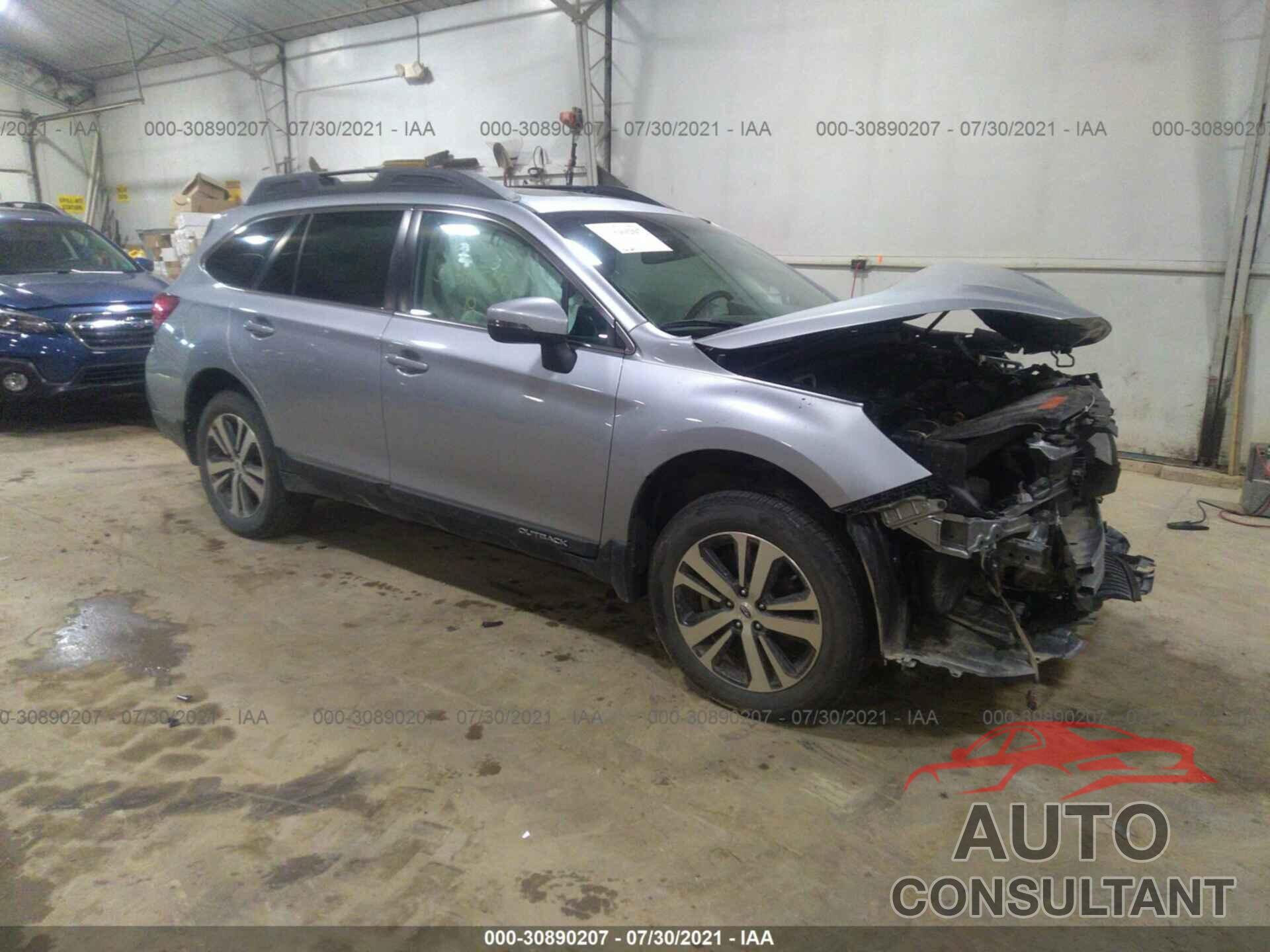 SUBARU OUTBACK 2018 - 4S4BSAKC3J3215125