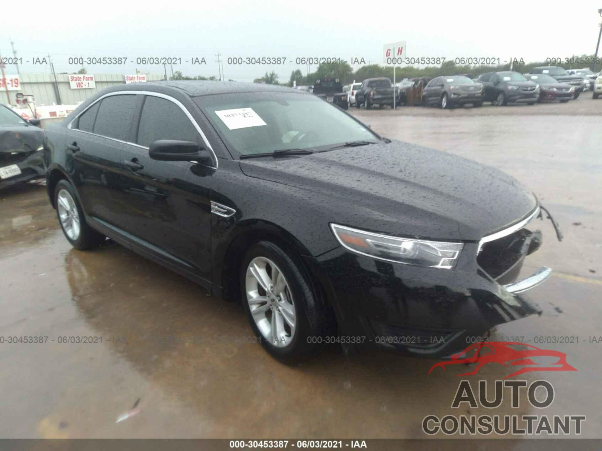 FORD TAURUS 2018 - 1FAHP2D84JG119873