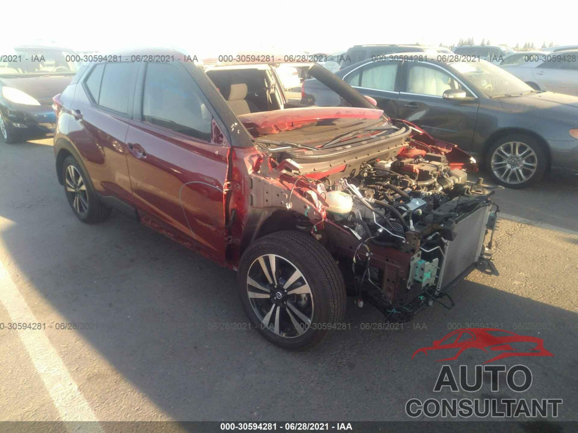 NISSAN KICKS 2020 - 3N1CP5CV5LL555243