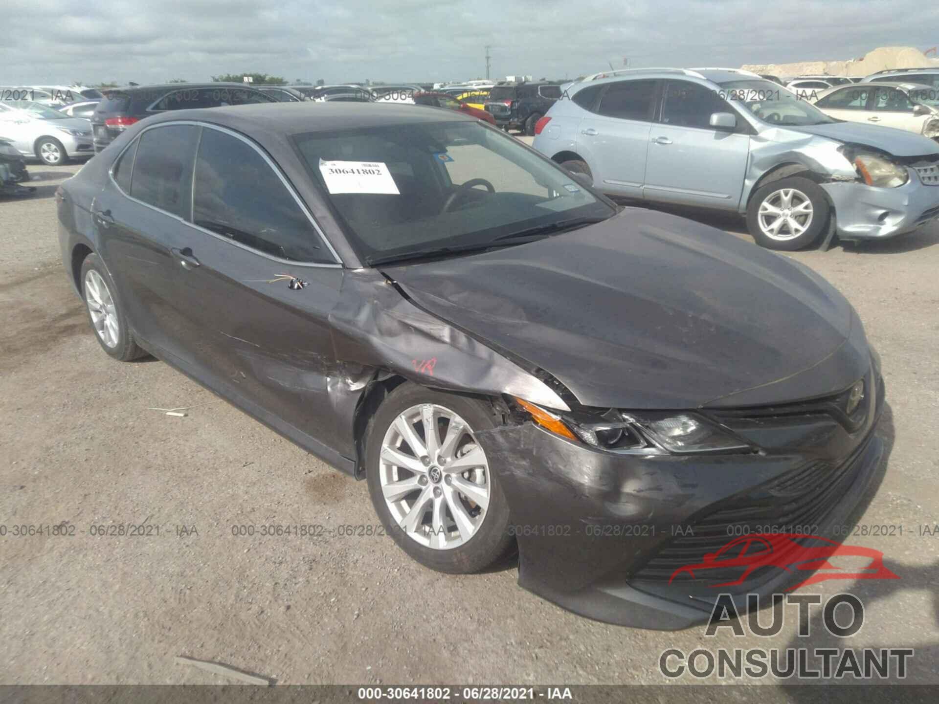 TOYOTA CAMRY 2020 - 4T1C11AK3LU400126