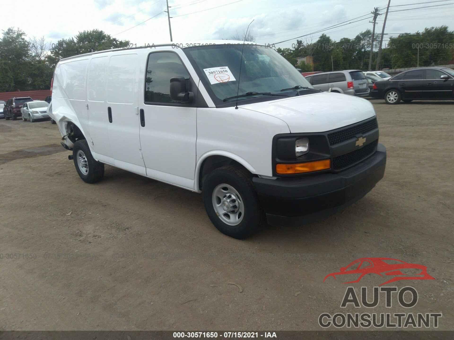 CHEVROLET EXPRESS CARGO VAN 2017 - 1GCWGAFF6H1164091