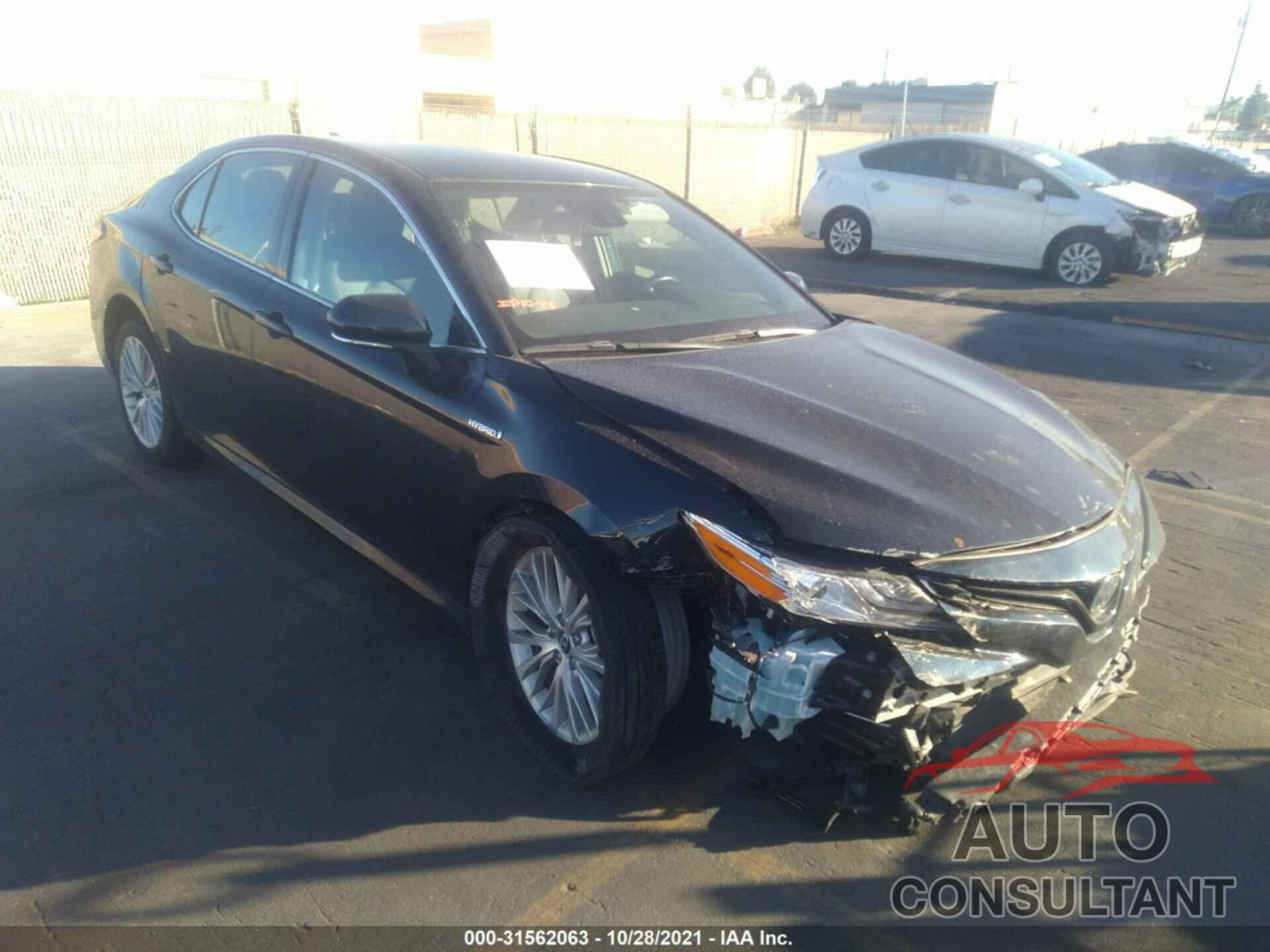 TOYOTA CAMRY 2020 - 4T1F31AK8LU525940