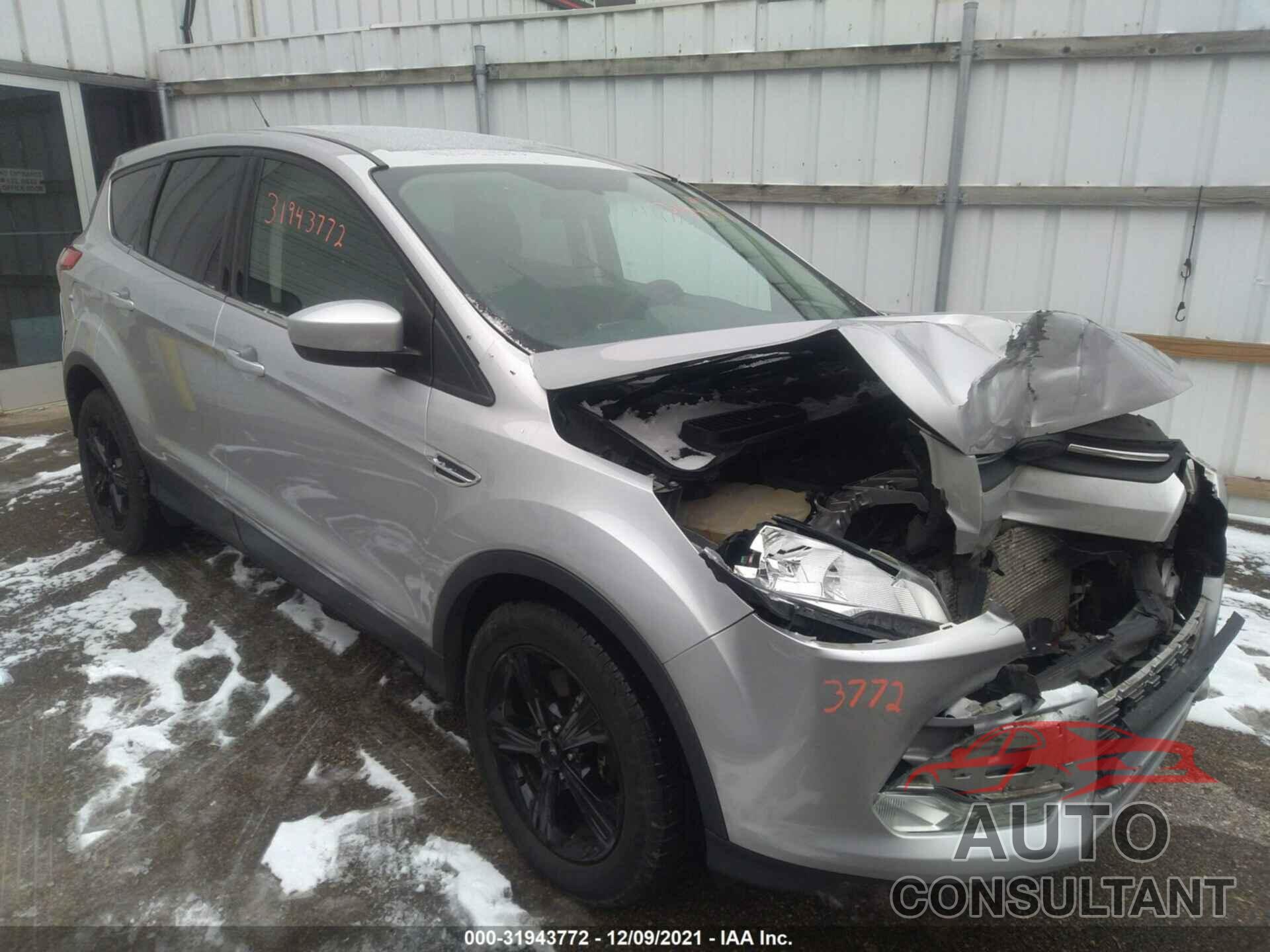 FORD ESCAPE 2016 - 1FMCU0G92GUA13837
