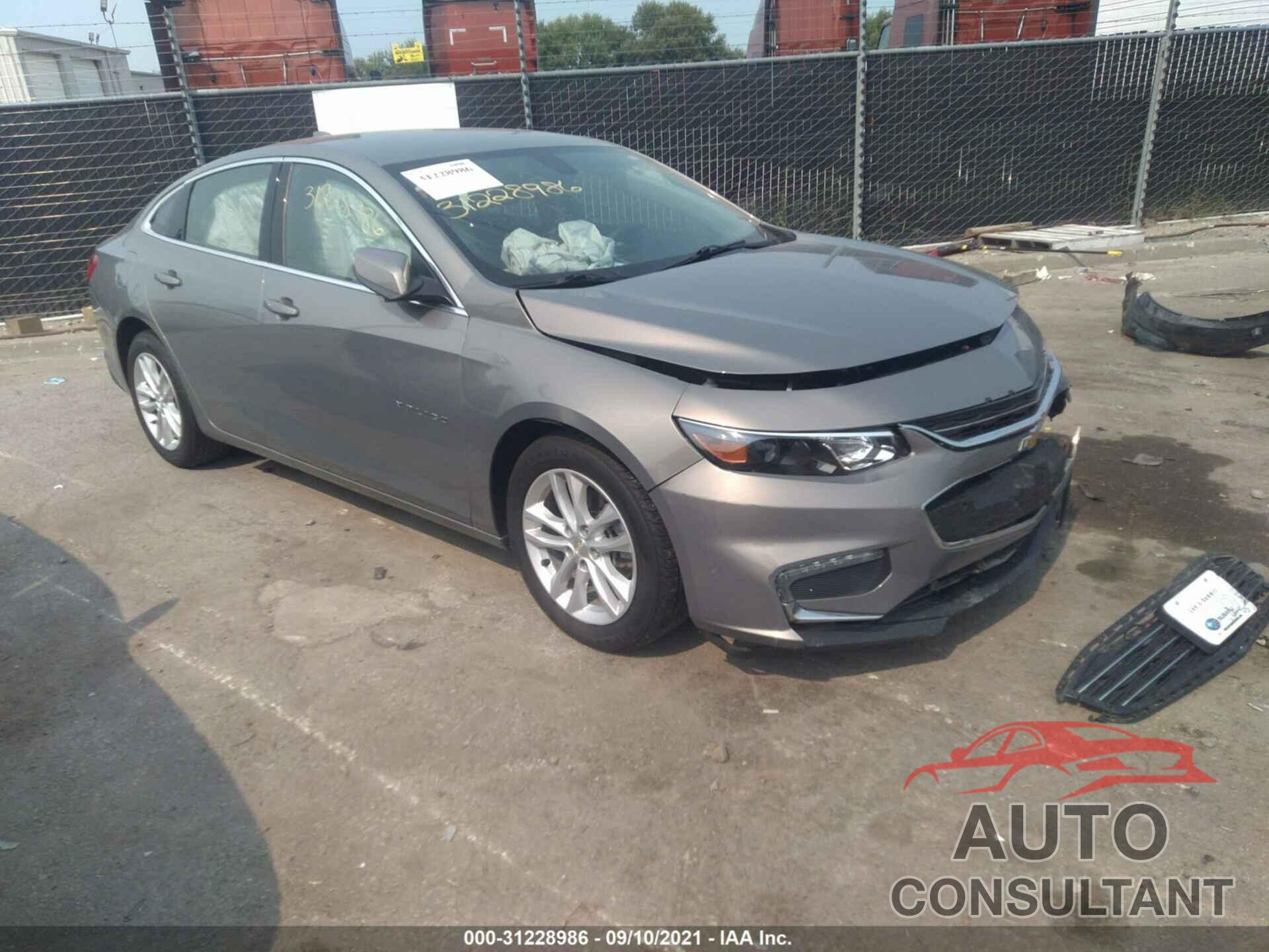 CHEVROLET MALIBU 2018 - 1G1ZD5STXJF171779