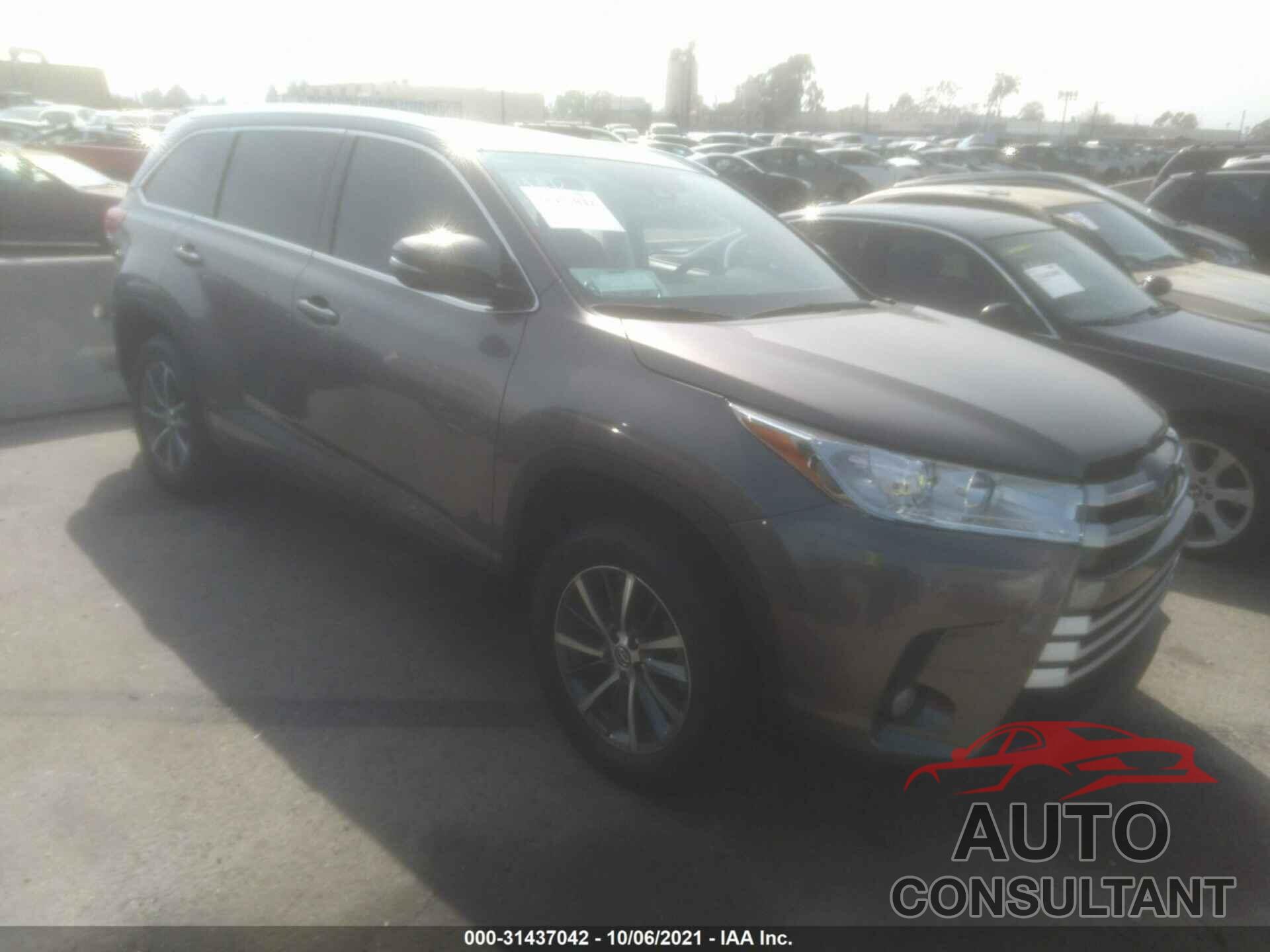 TOYOTA HIGHLANDER 2019 - 5TDKZRFH5KS325498