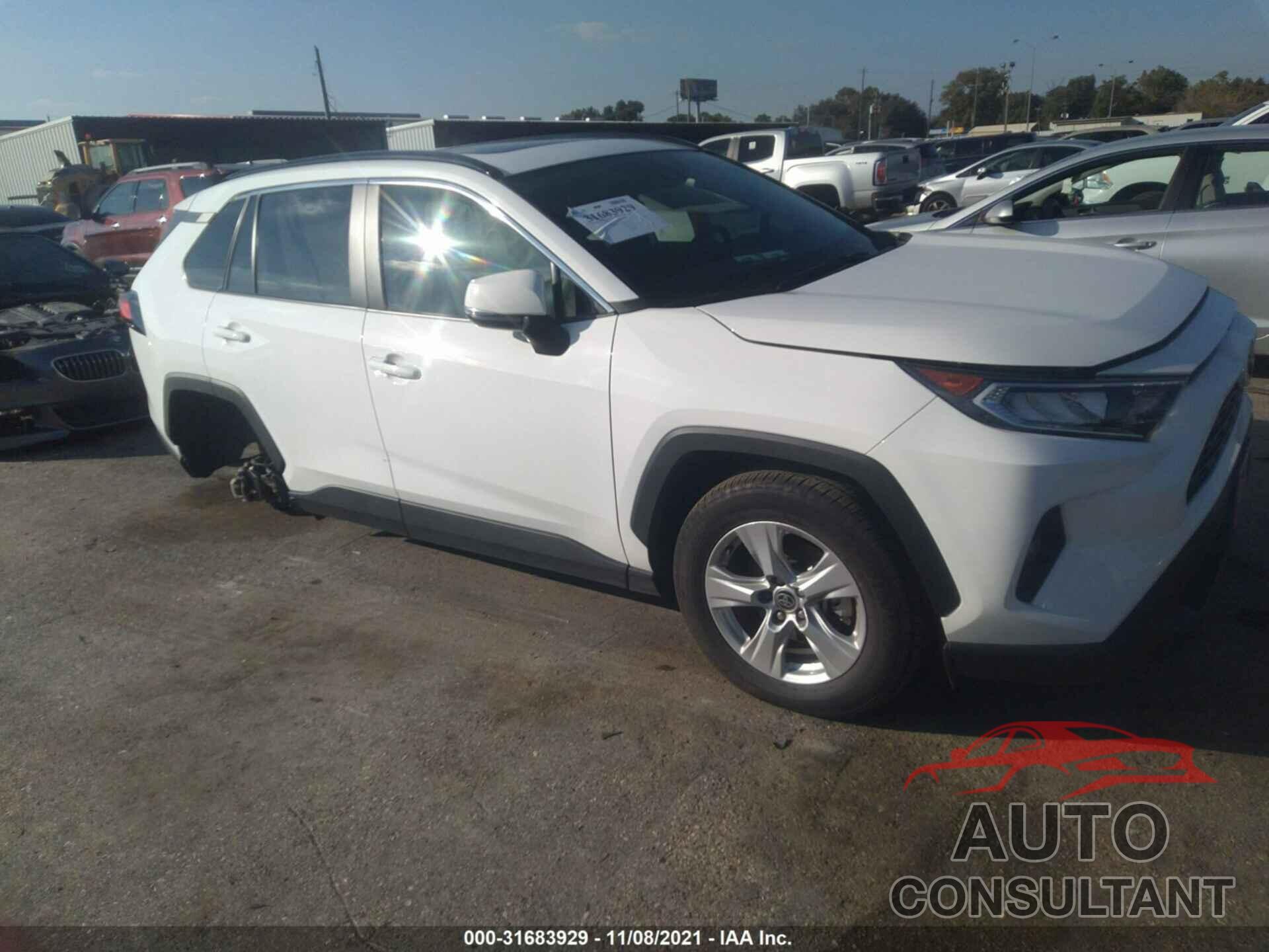 TOYOTA RAV4 2021 - 2T3W1RFV4MC116755