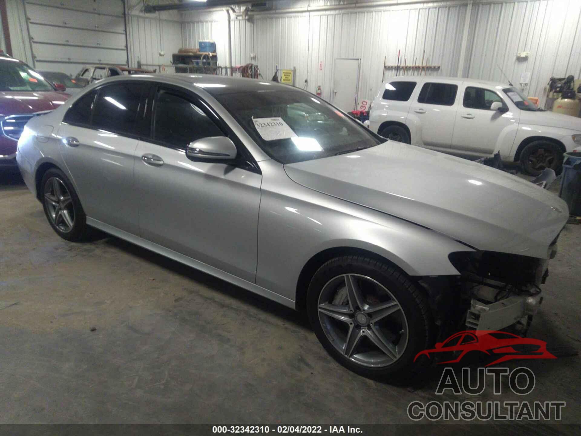 MERCEDES-BENZ E-CLASS 2017 - WDDZF4KB8HA219277
