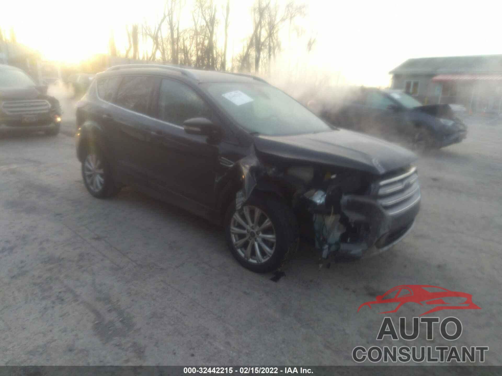 FORD ESCAPE 2017 - 1FMCU9JD2HUB39392
