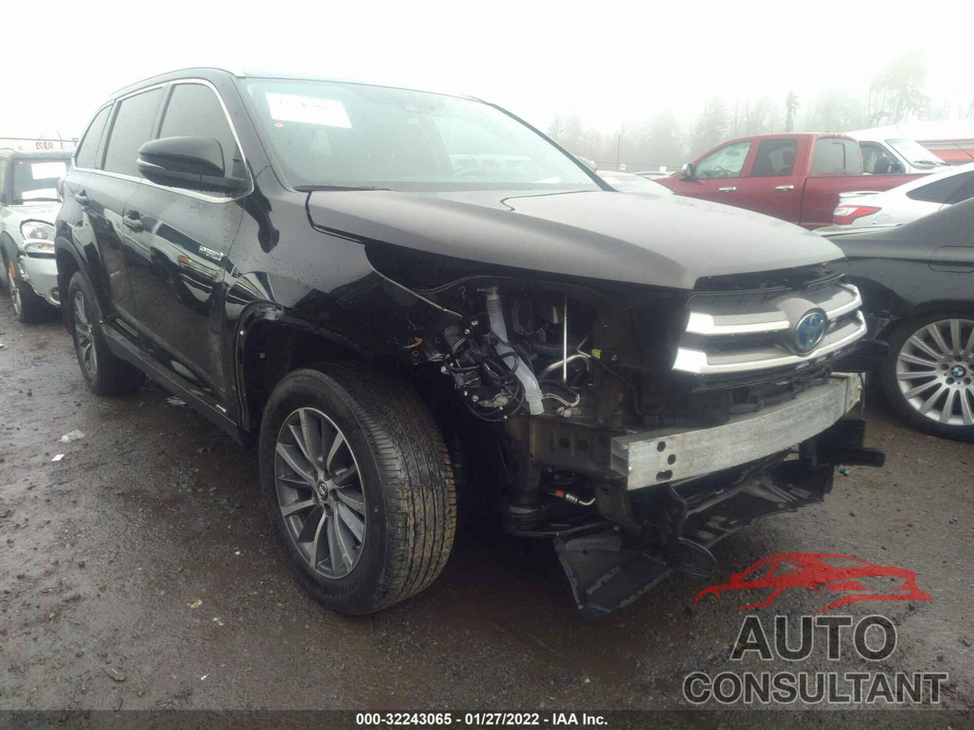 TOYOTA HIGHLANDER 2019 - 5TDJGRFH8KS061517