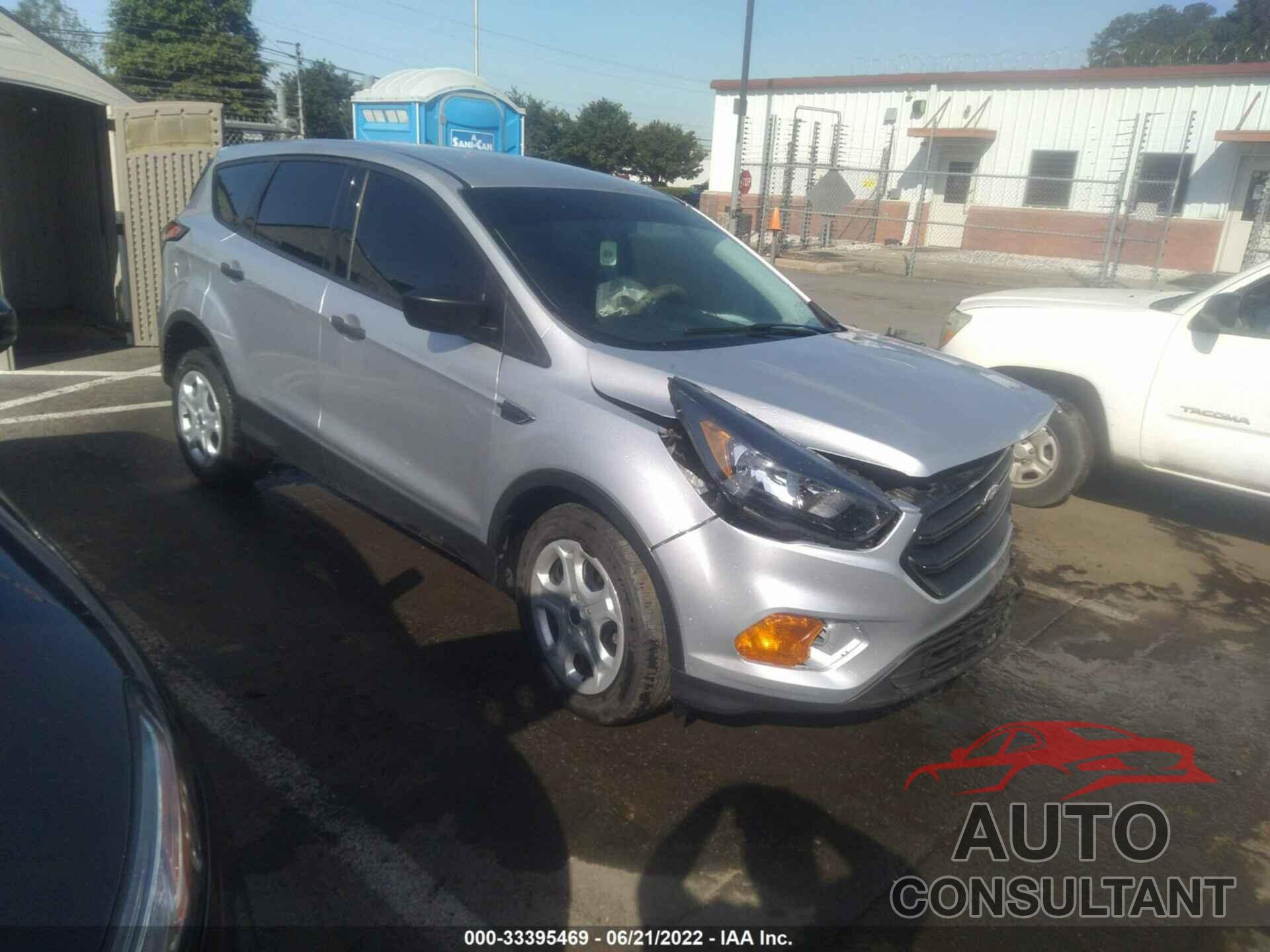 FORD ESCAPE 2018 - 1FMCU0F73JUC70979