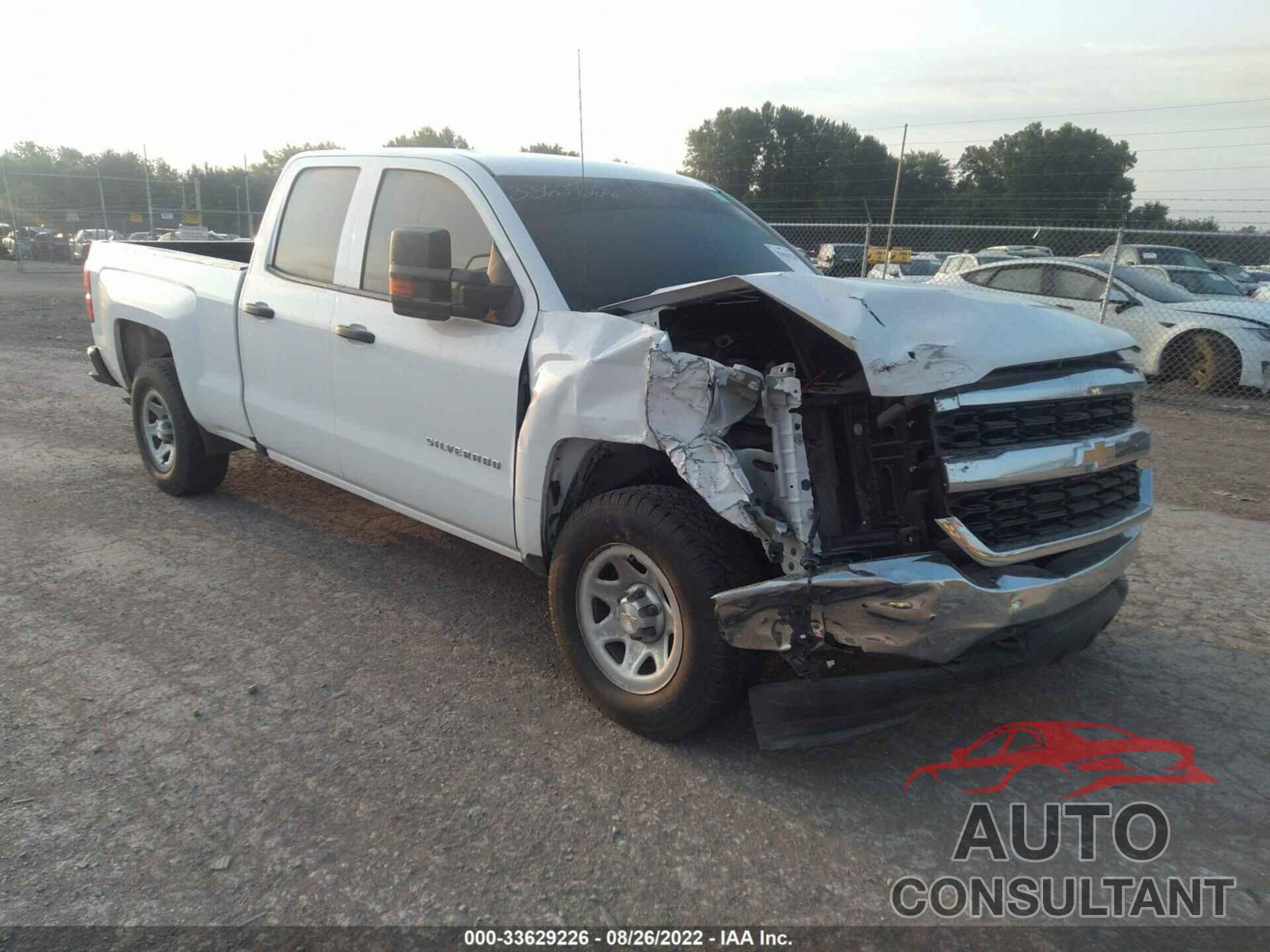 CHEVROLET SILVERADO 1500 2018 - 1GCVKNECXJZ158049